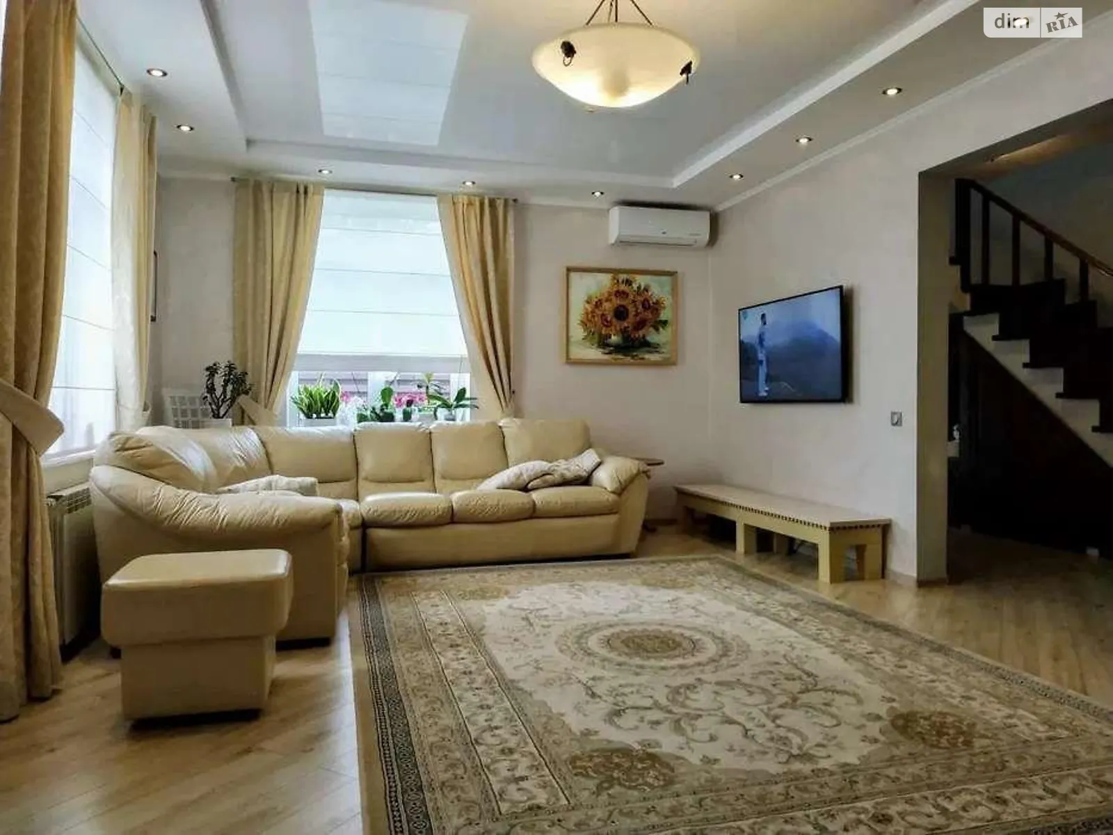 Продается дом на 2 этажа 130 кв. м с мебелью, цена: 185000 $