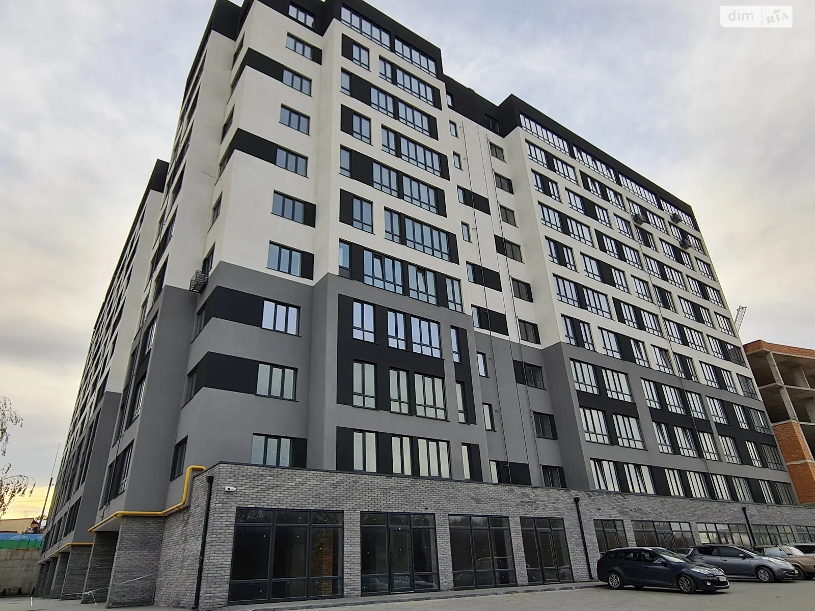 Продается 2-комнатная квартира 72.6 кв. м в Хмельницком, ул. Озерная - фото 1