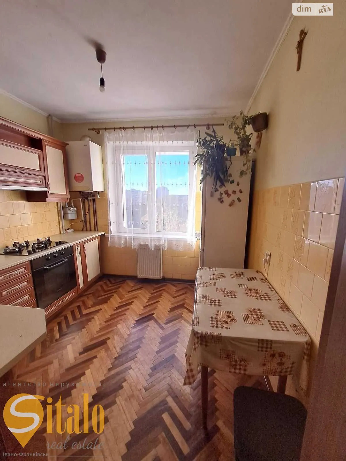 Продается 3-комнатная квартира 67 кв. м в Ивано-Франковске, ул. Хоткевича Гната, 54 - фото 1