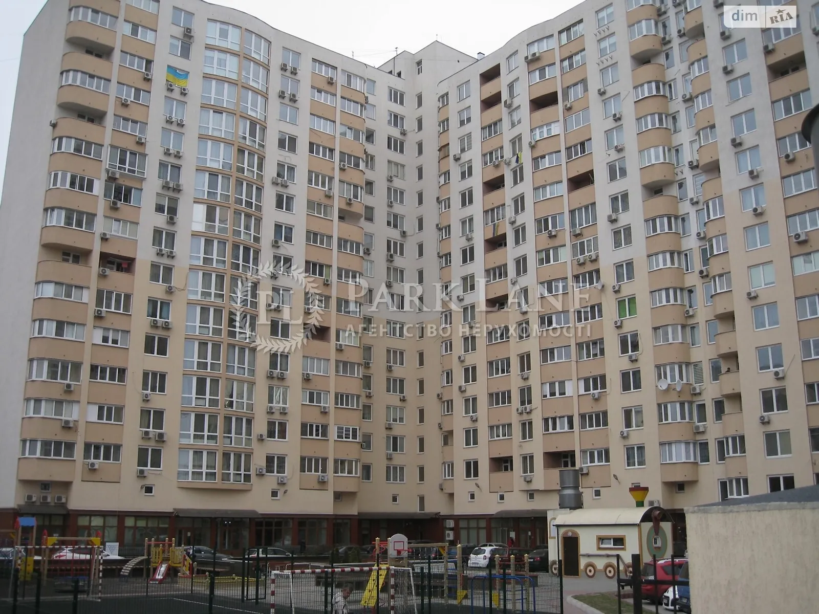 Продается 3-комнатная квартира 100 кв. м в Киеве, просп. Лобановского, 150В - фото 1