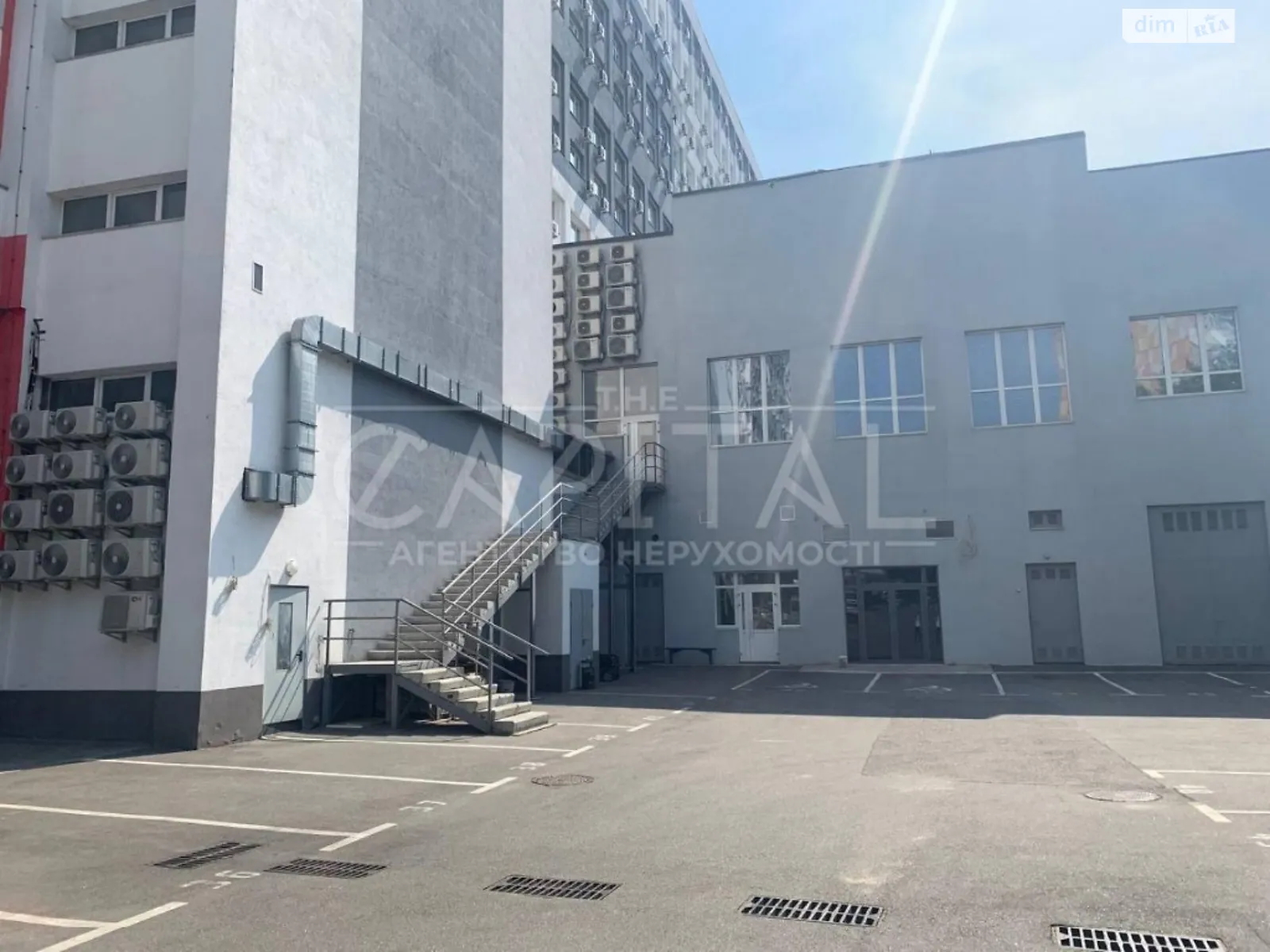 Продается объект сферы услуг 389 кв. м в 2-этажном здании, цена: 520000 $ - фото 1