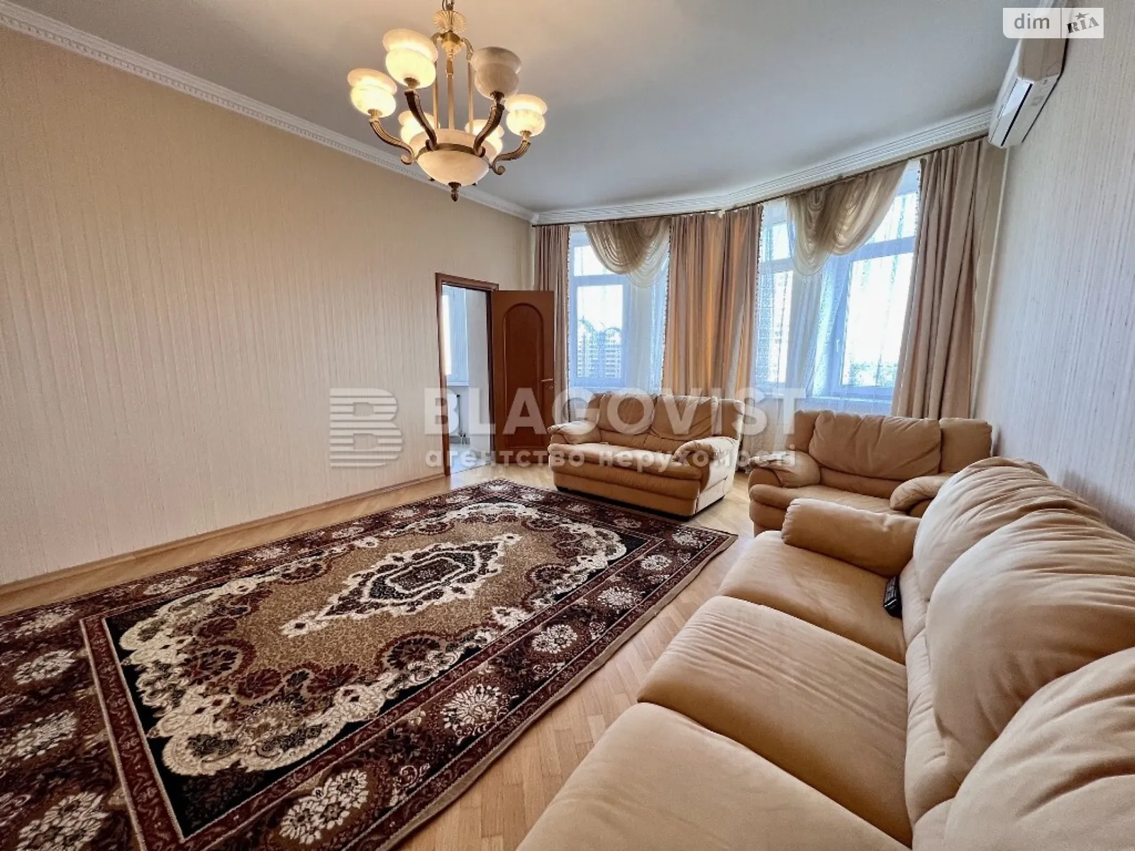 Продается 2-комнатная квартира 119 кв. м в Киеве, бул. Леси Украинки, 30Б - фото 1