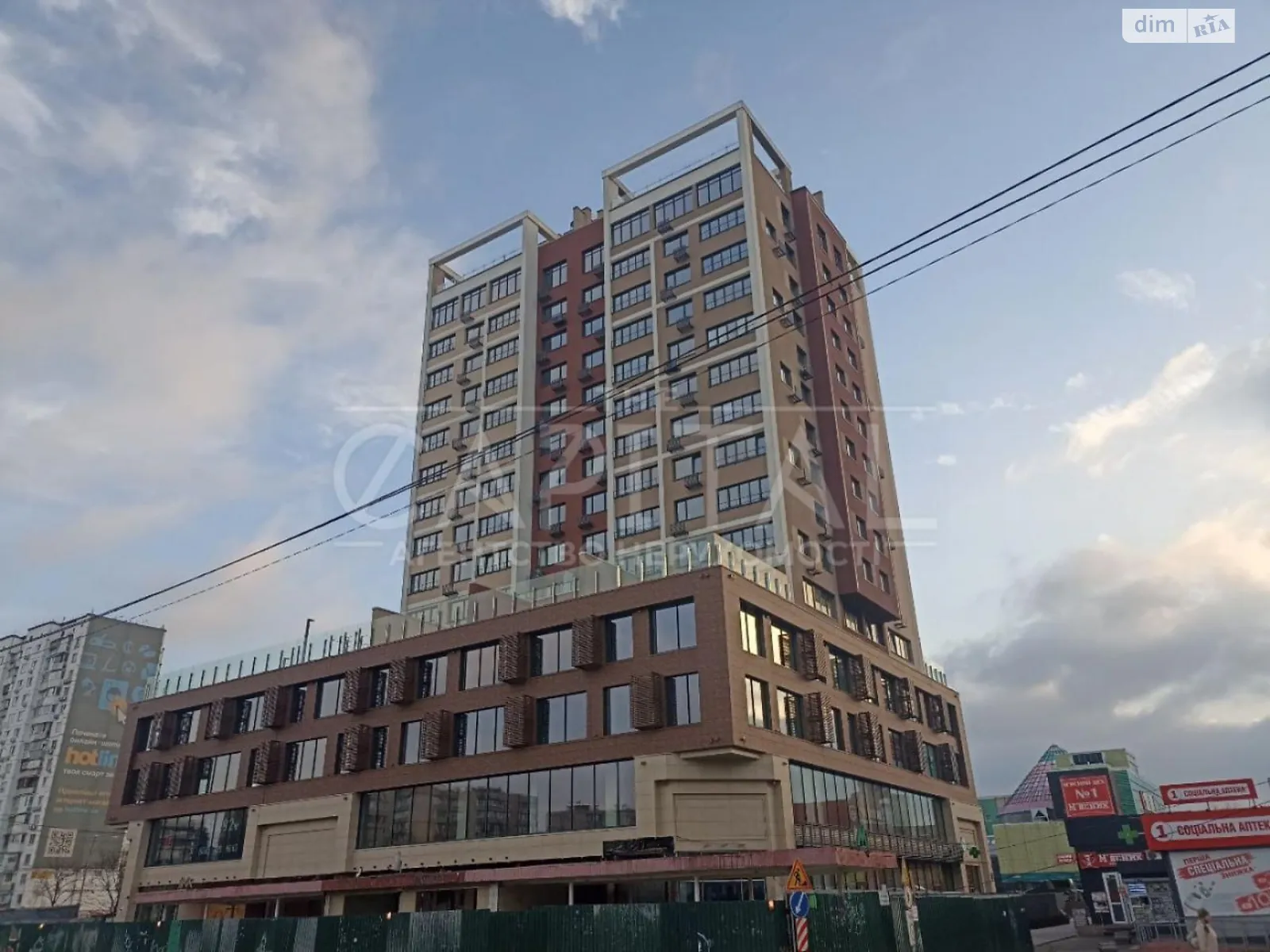 Продается 2-комнатная квартира 92.62 кв. м в Киеве, просп. Оболонский, 6А - фото 1