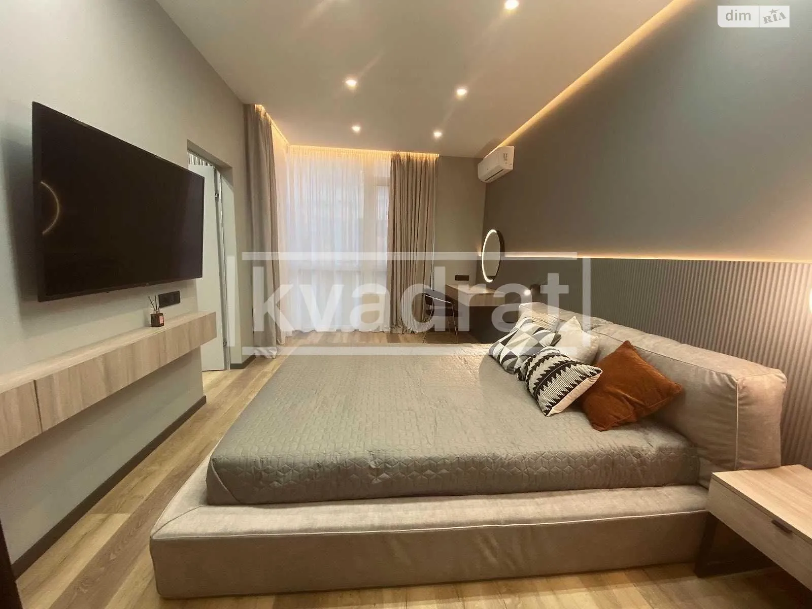 Сдается в аренду 2-комнатная квартира 54 кв. м в Киеве, цена: 1350 $ - фото 1