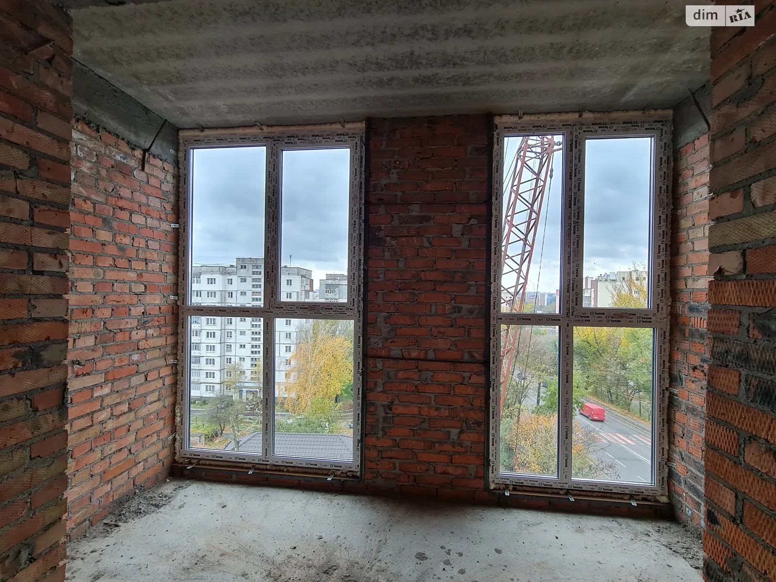 Продается 3-комнатная квартира 71.37 кв. м в Хмельницком, ул. Степана Бандеры - фото 1