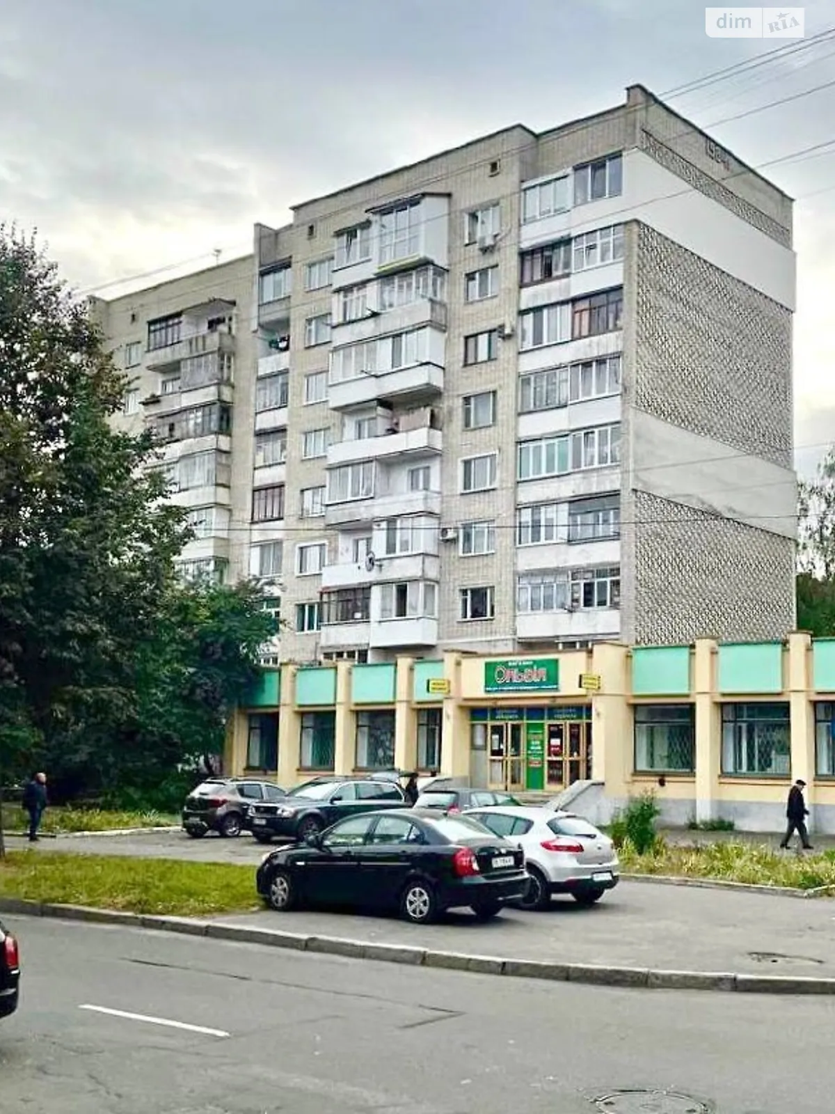 Продается 3-комнатная квартира 67 кв. м в Ровно, ул. Крушельницкой Соломии, 75 - фото 1