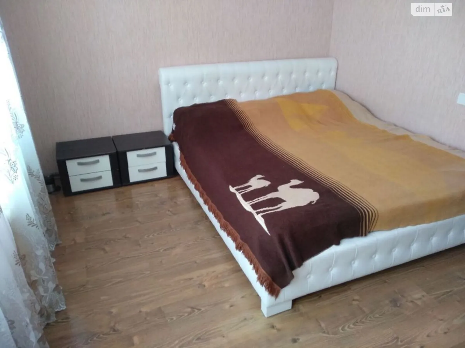 Продається будинок 2 поверховий 96 кв. м з гаражем, цена: 65000 $