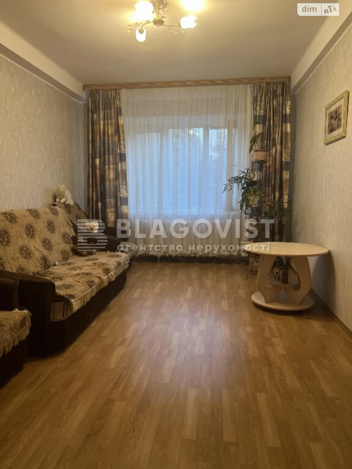 Продается 3-комнатная квартира 60 кв. м в Киеве, ул. Олексы Тихого(Выборгская), 17 - фото 1