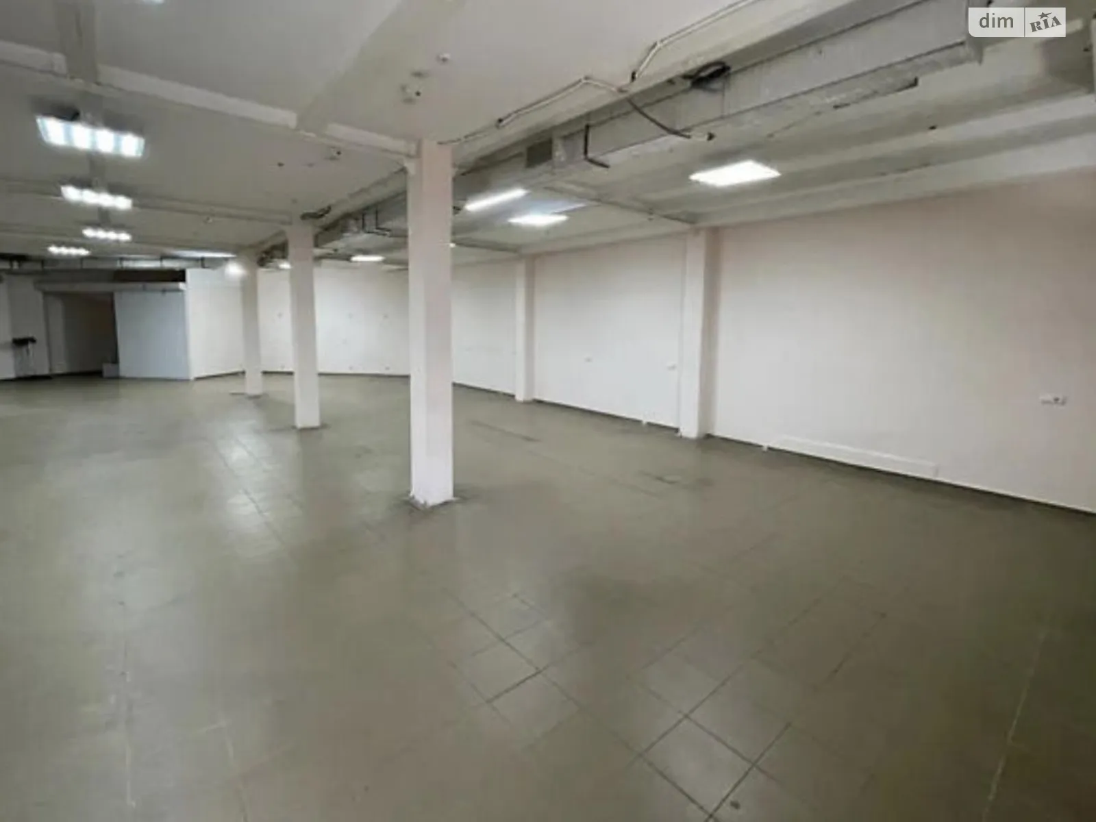 Продается помещения свободного назначения 730 кв. м в 3-этажном здании - фото 3