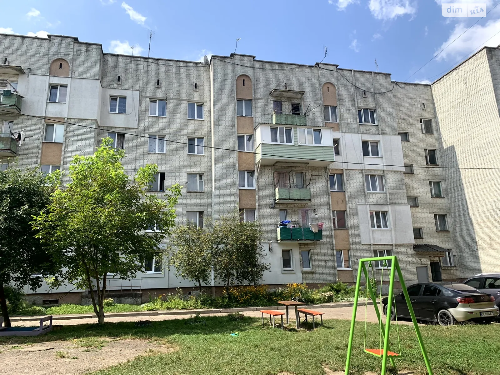 Продається 2-кімнатна квартира 41 кв. м у Дрогобичі, вул. Володимира Великого