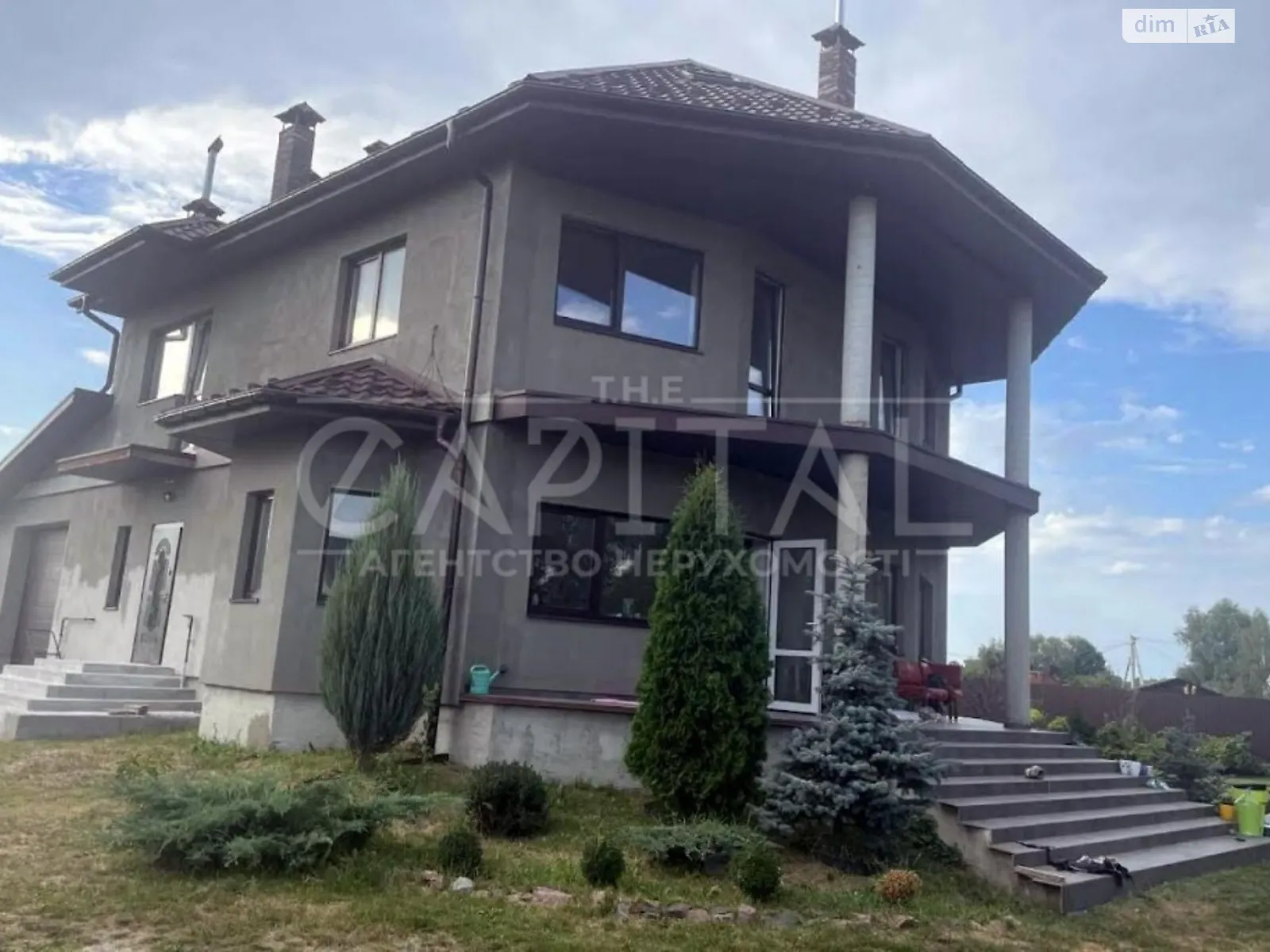 Продається будинок 2 поверховий 330 кв. м з каміном, цена: 190000 $