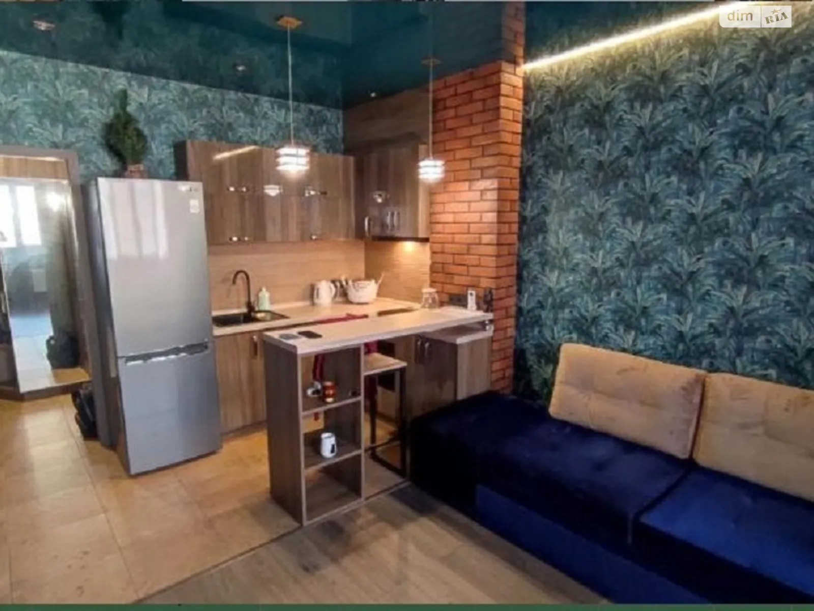 Продается 1-комнатная квартира 29 кв. м в Крыжановка, ул. Академика Сахарова