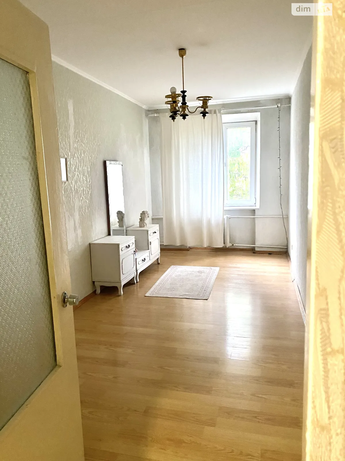 Продается 3-комнатная квартира 65.5 кв. м в Киеве, ул. Гетмана Павла Скоропадского(Льва Толстого)