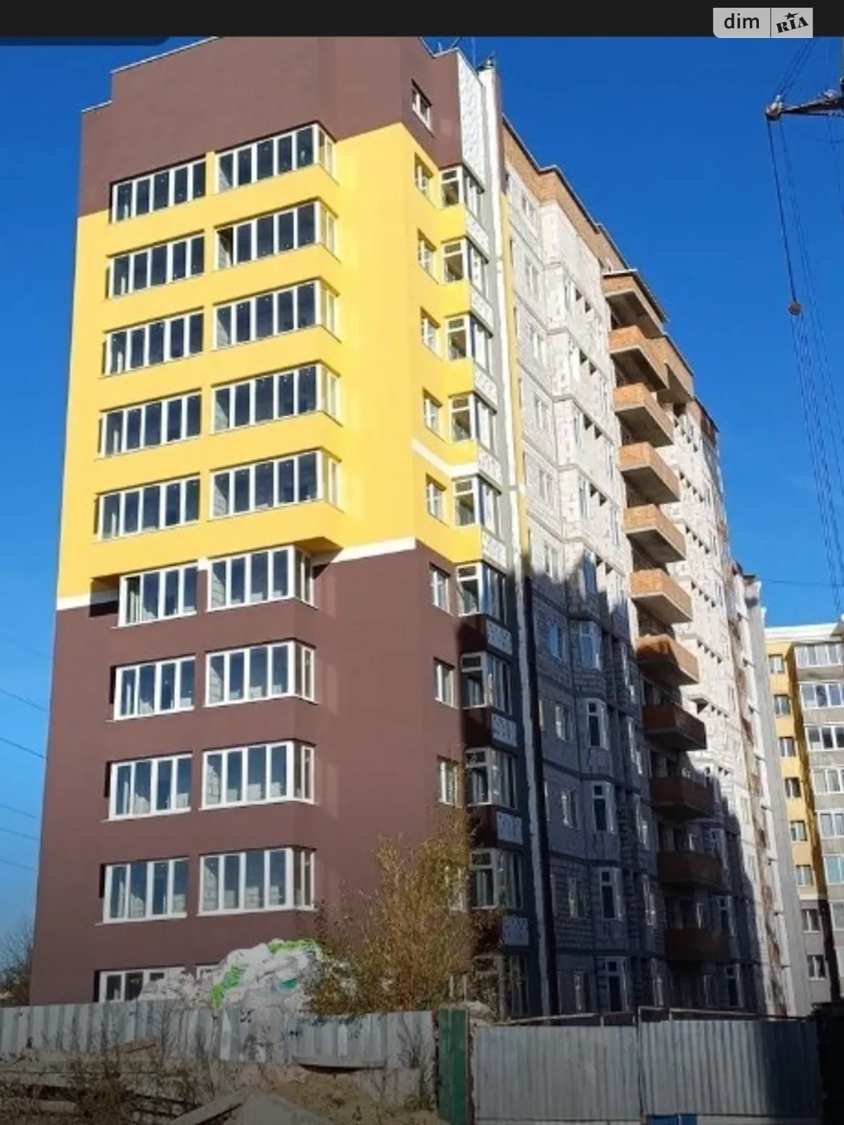 Продается 1-комнатная квартира 48.5 кв. м в Хмельницком, ул. Озерная, 4А