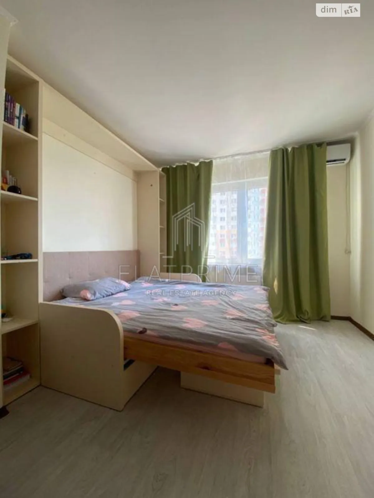 Продается 1-комнатная квартира 37 кв. м в Киеве, ул. Софии Русовой, 7 - фото 1