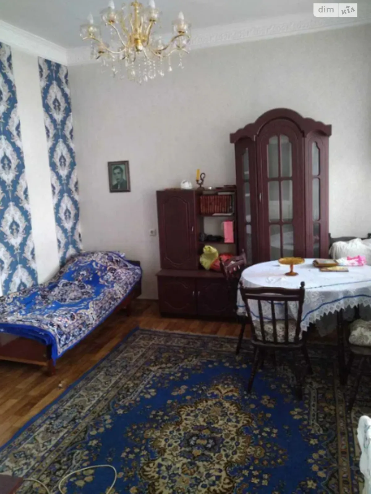 Продається 2-кімнатна квартира 35 кв. м у Одесі, вул. Богдана Хмельницького