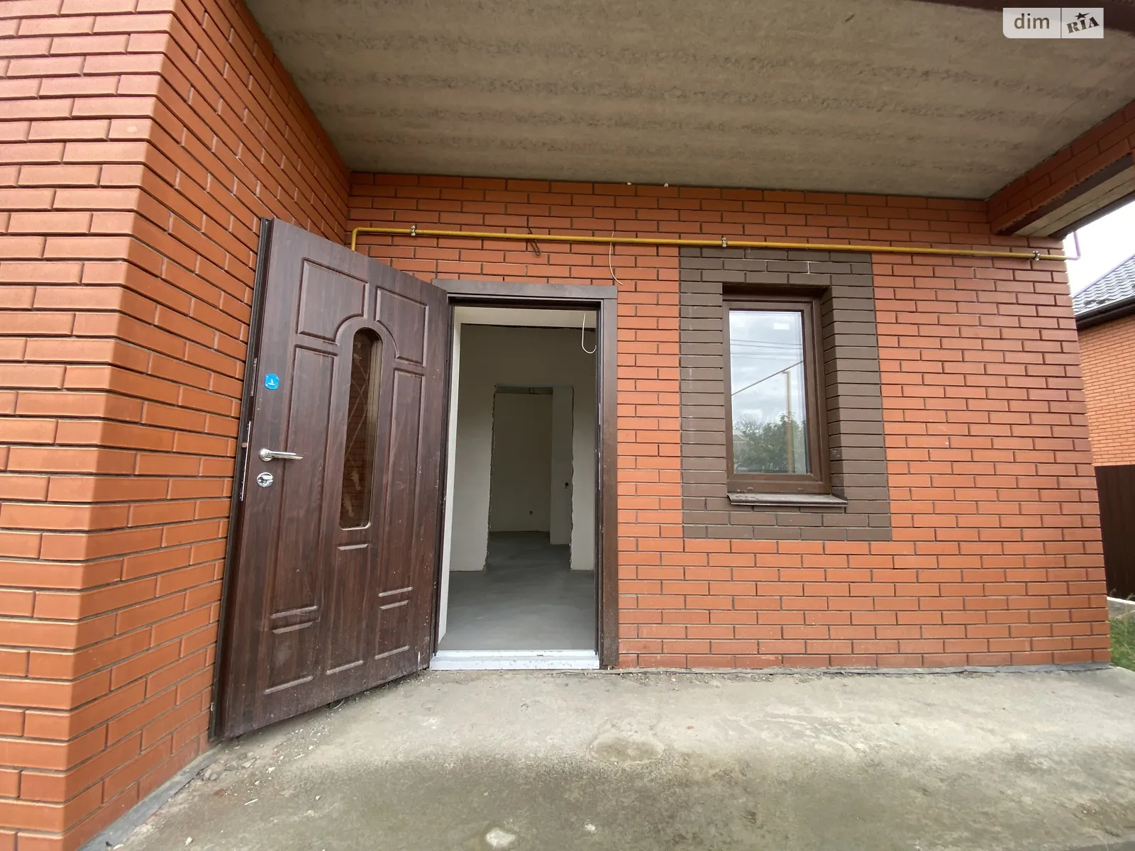 Продается дом на 2 этажа 115 кв. м с камином, цена: 75000 $