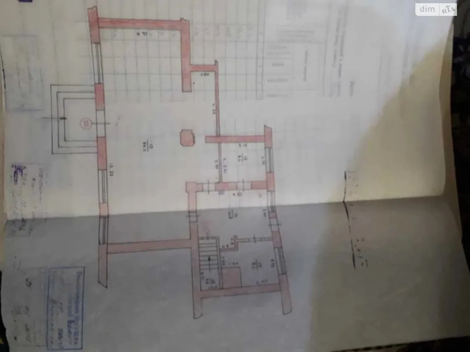 Продается объект сферы услуг 260 кв. м в 3-этажном здании, цена: 68000 $