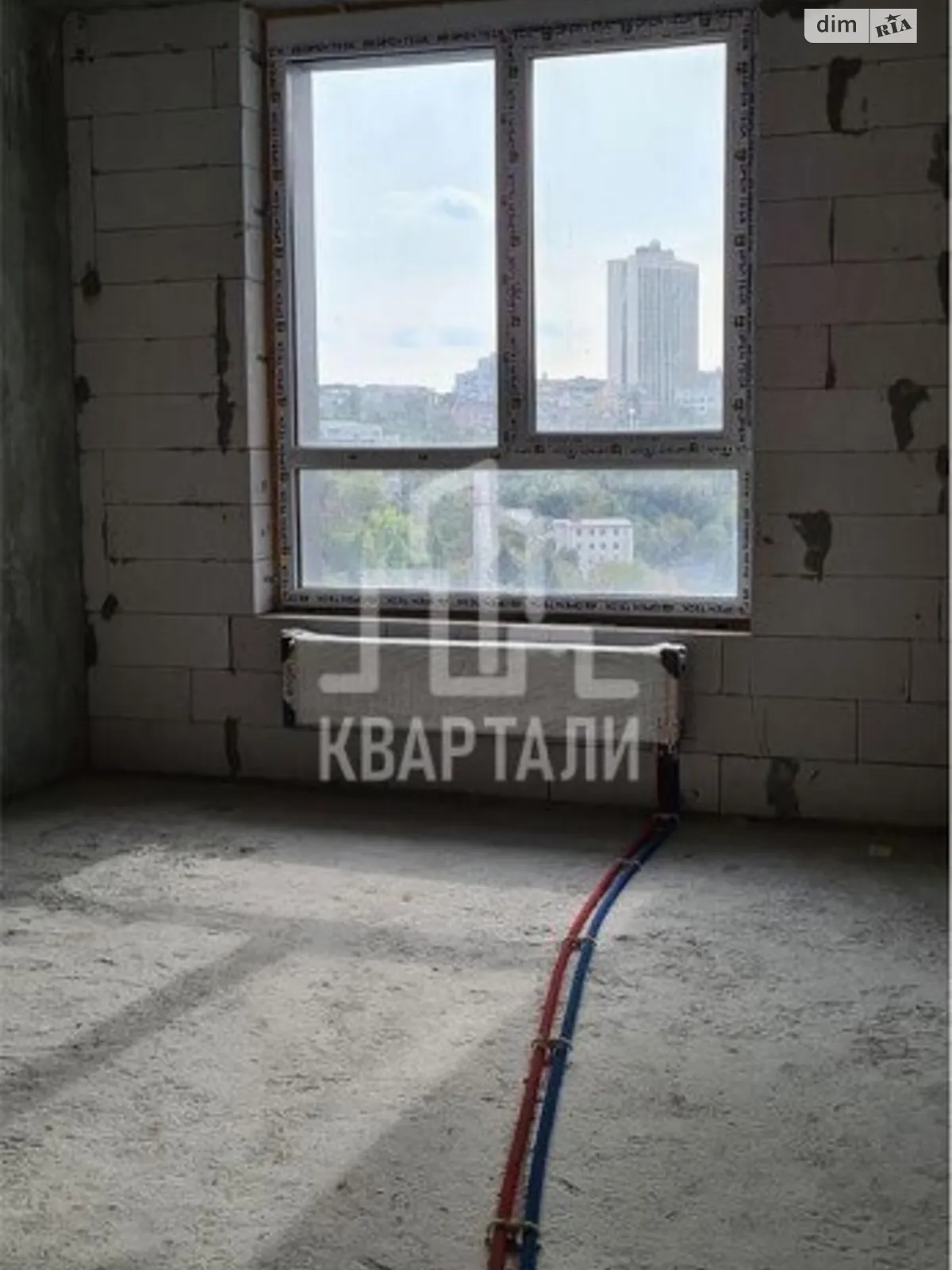 Продается 1-комнатная квартира 37 кв. м в Киеве, ул. Глубочицкая, 73-79 - фото 1