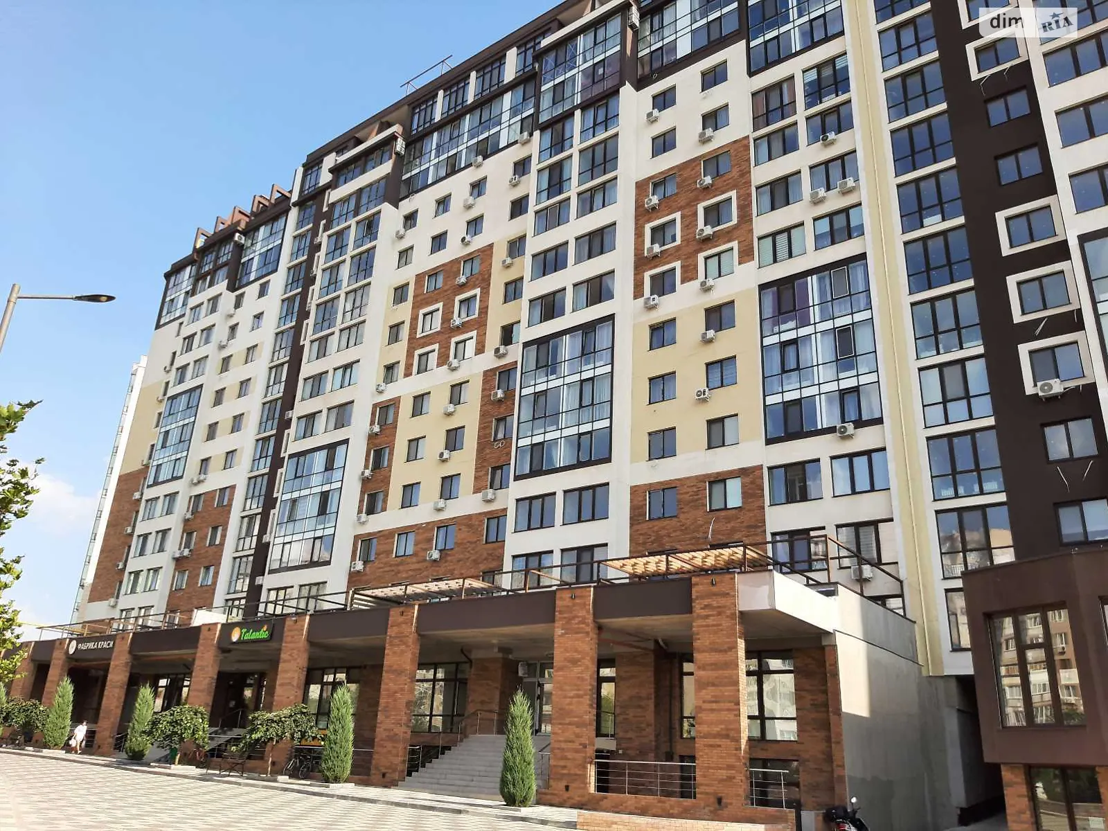 Продается 1-комнатная квартира 40 кв. м в Одессе, ул. Марсельская - фото 1