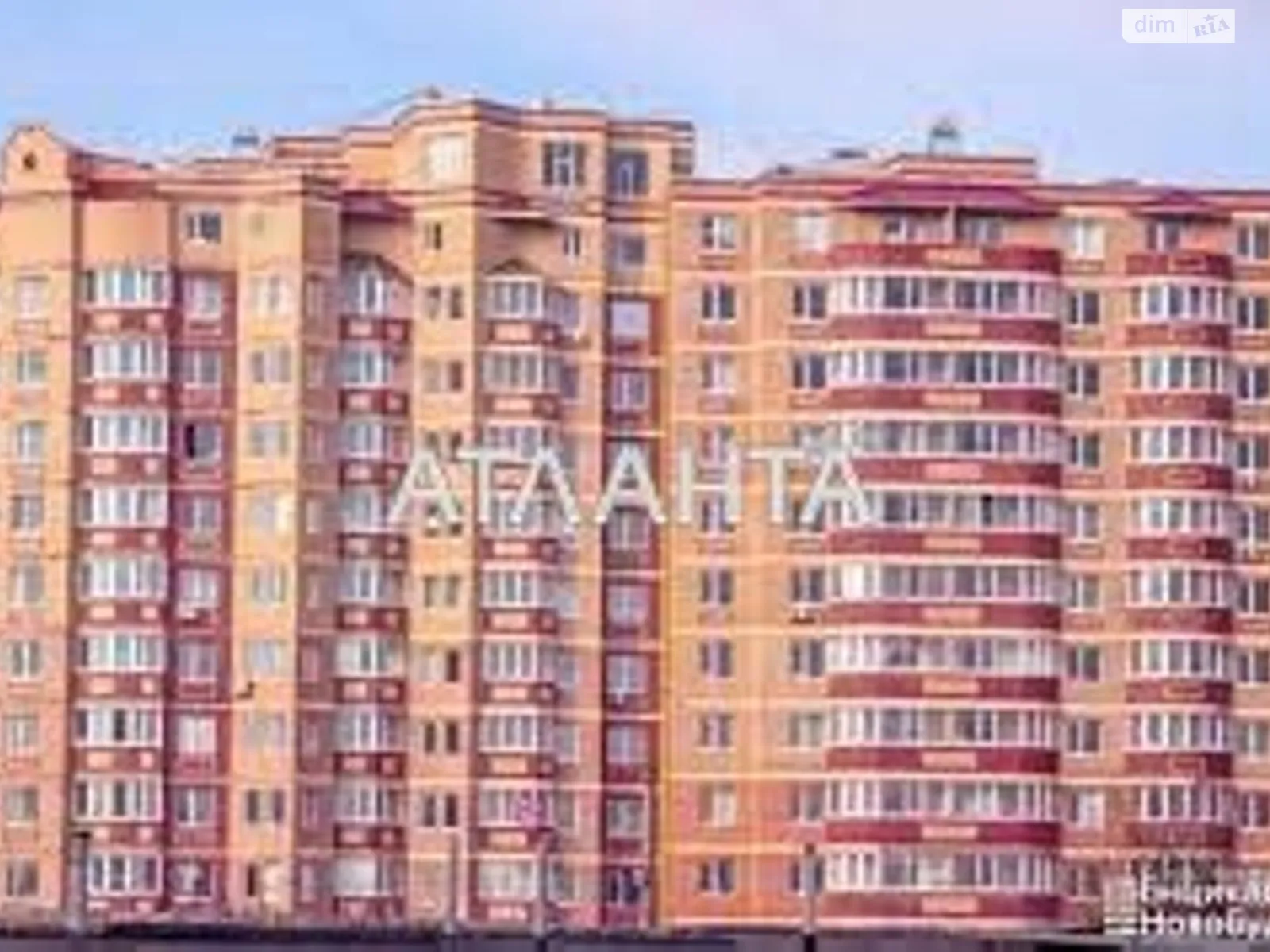 Продається 3-кімнатна квартира 67 кв. м у Одесі, вул. Шкільна, 377 - фото 1