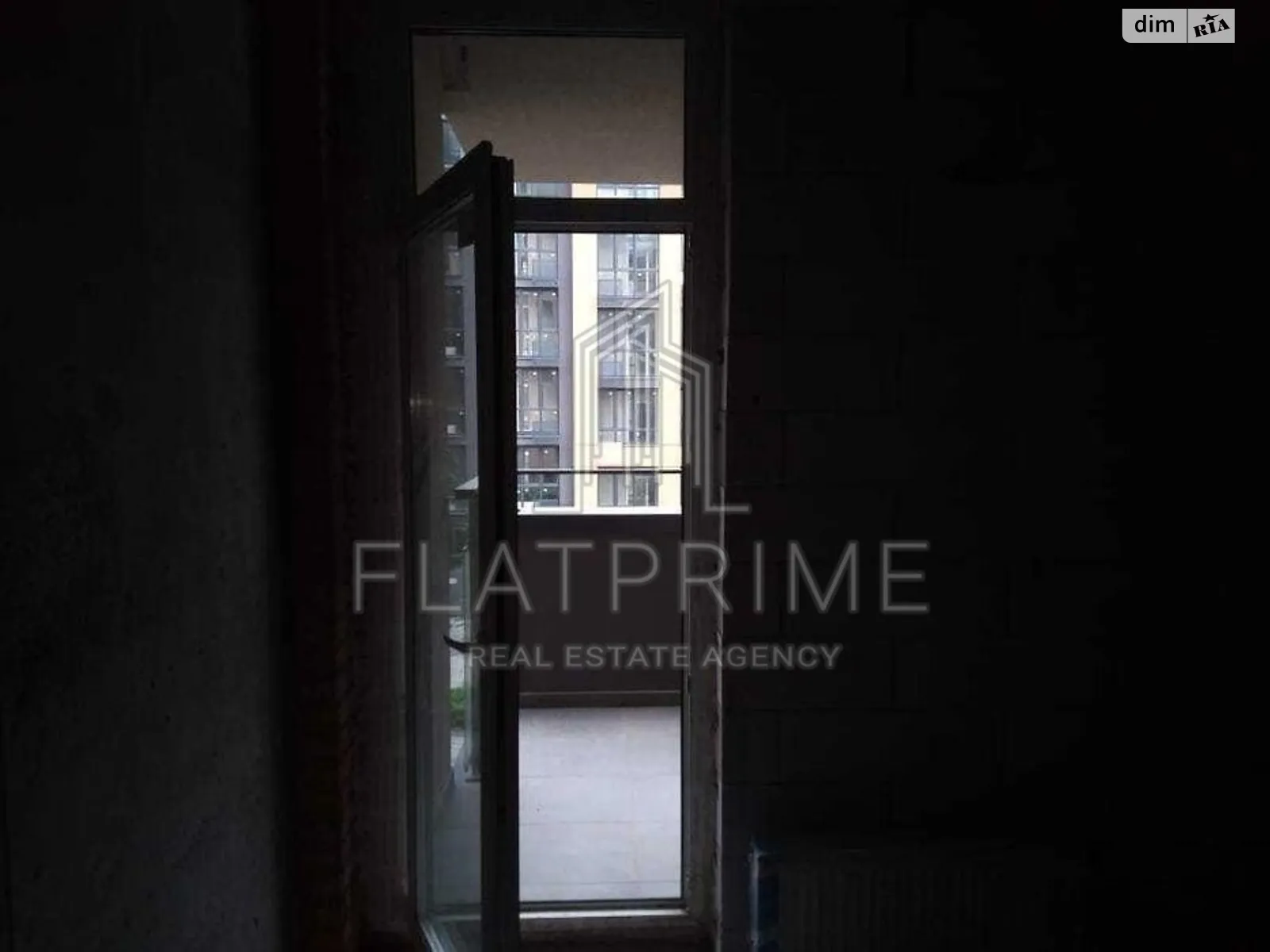Продается 1-комнатная квартира 36.6 кв. м в Киеве, ул. Салютная, 2 - фото 1
