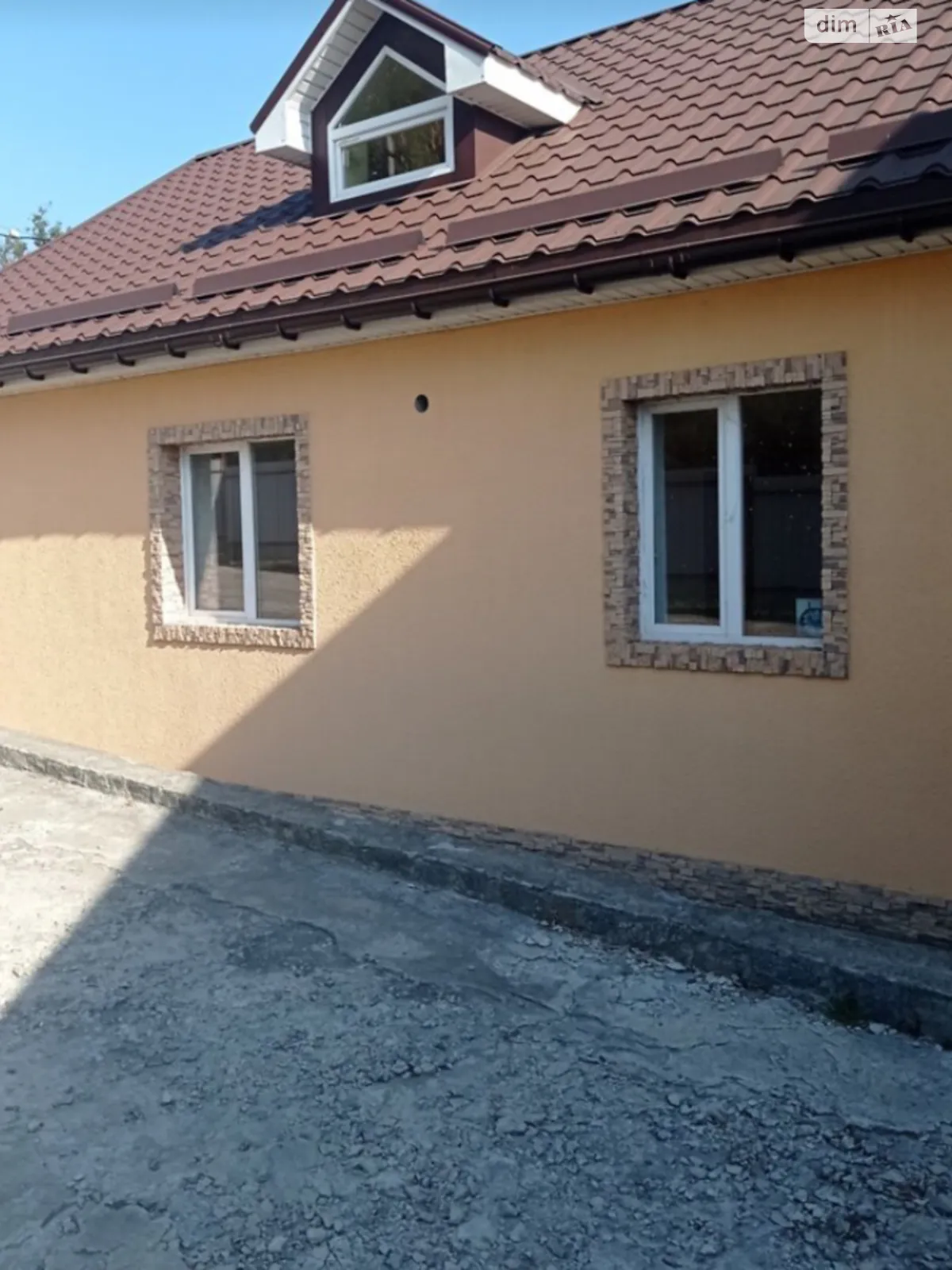 Продается дом на 2 этажа 112 кв. м с верандой, цена: 120000 $ - фото 1