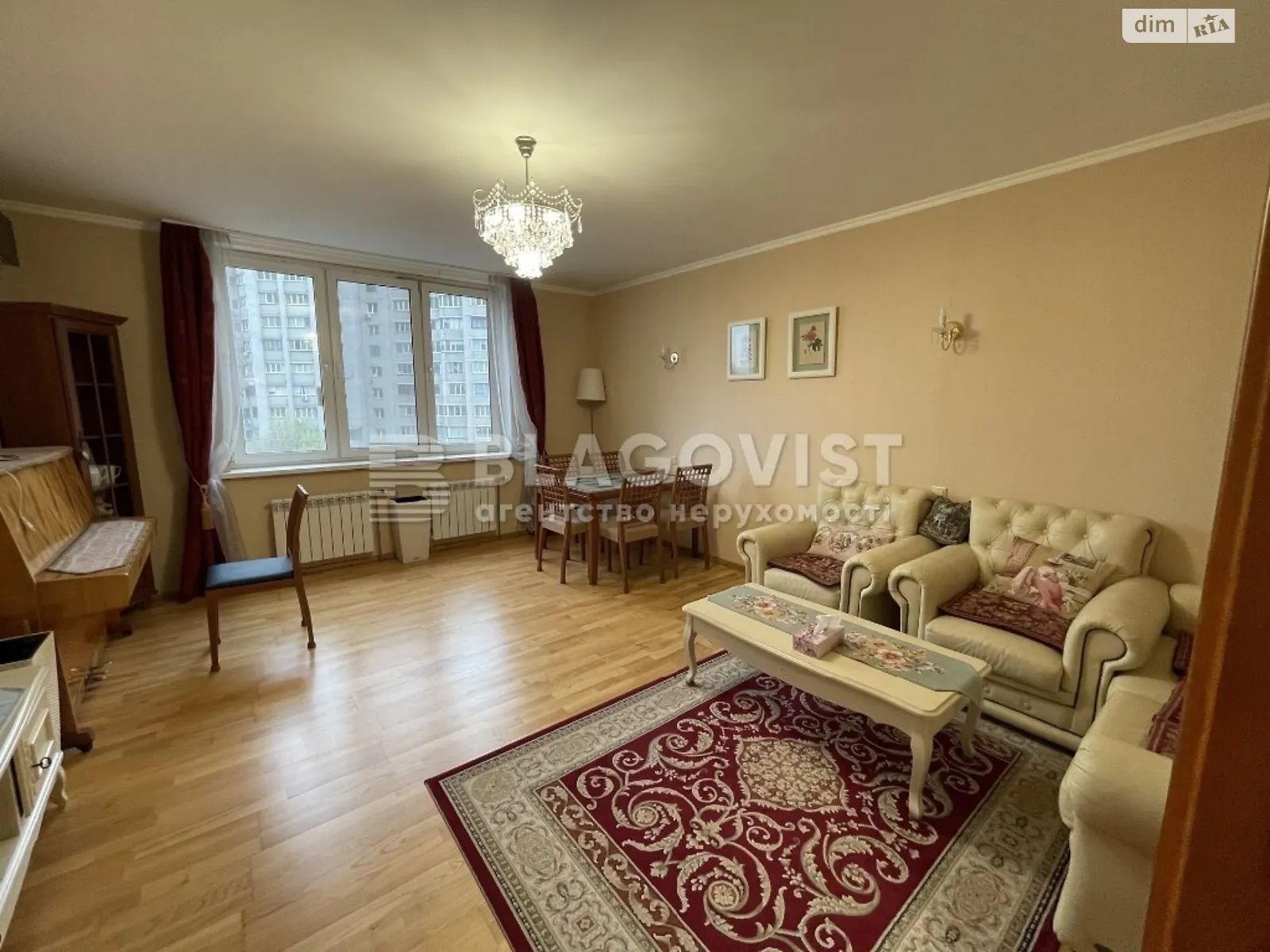Продается 3-комнатная квартира 138 кв. м в Киеве, ул. Княжий Затон, 21