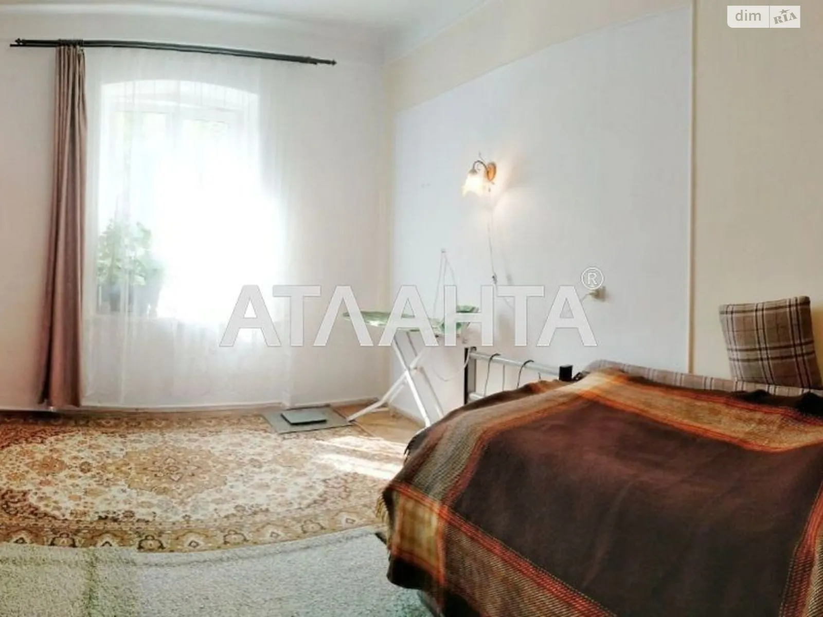 Продается 1-комнатная квартира 29.6 кв. м в Львове, цена: 44000 $