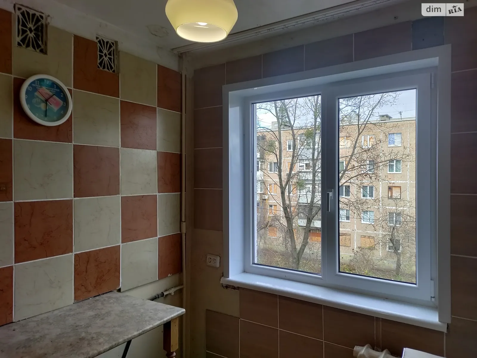 Продается 3-комнатная квартира 63 кв. м в Харькове, цена: 23000 $