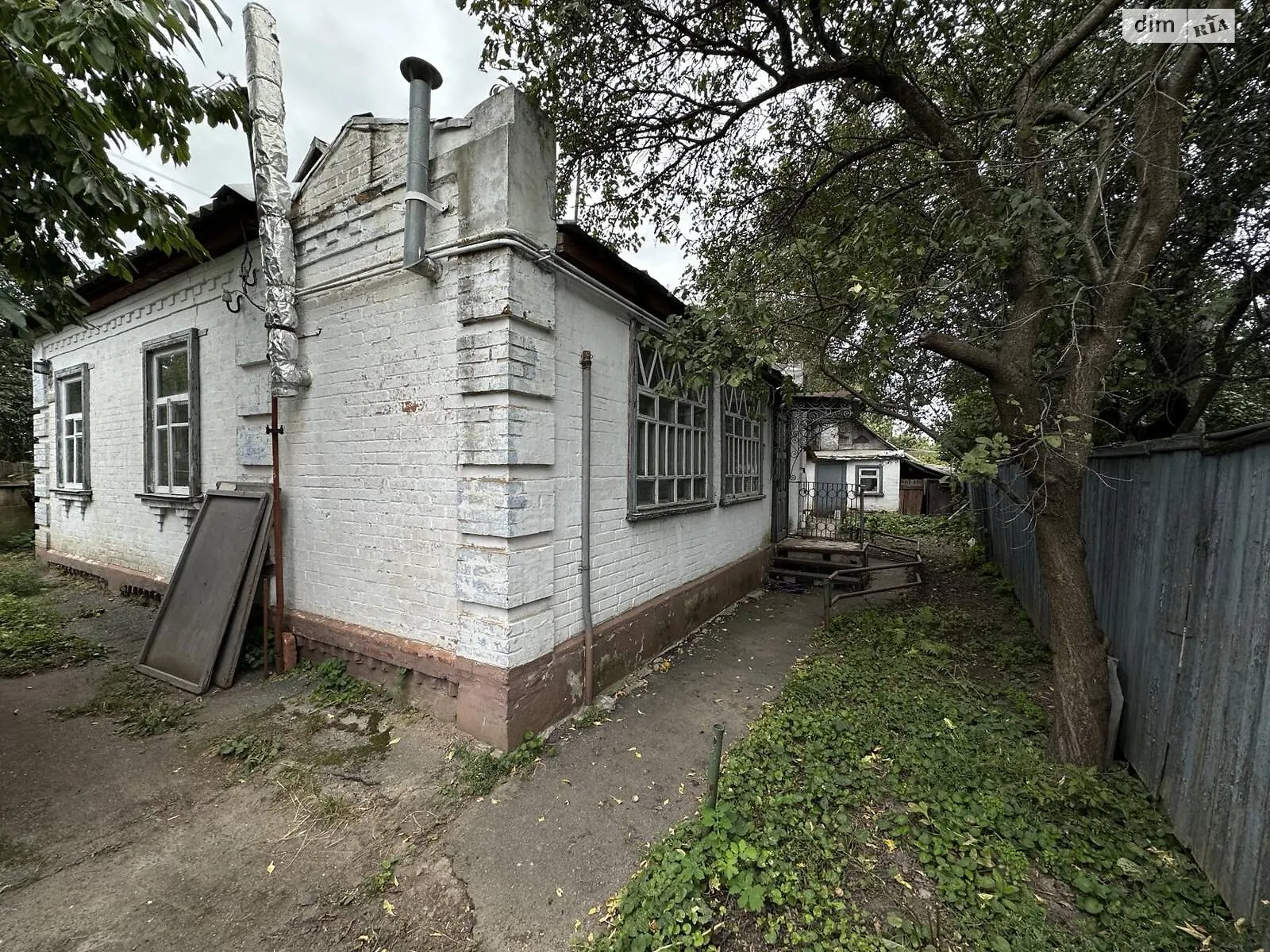 Продается одноэтажный дом 56 кв. м с подвалом, цена: 42000 $ - фото 1