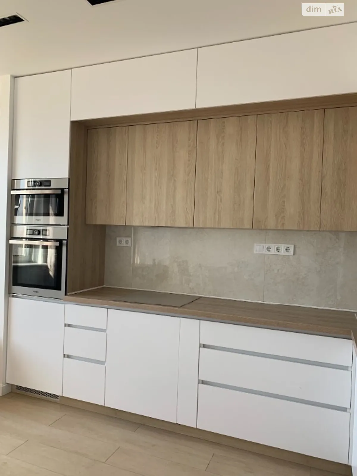Продається 3-кімнатна квартира 85 кв. м у Одесі, вул. Канатна, 122 - фото 1