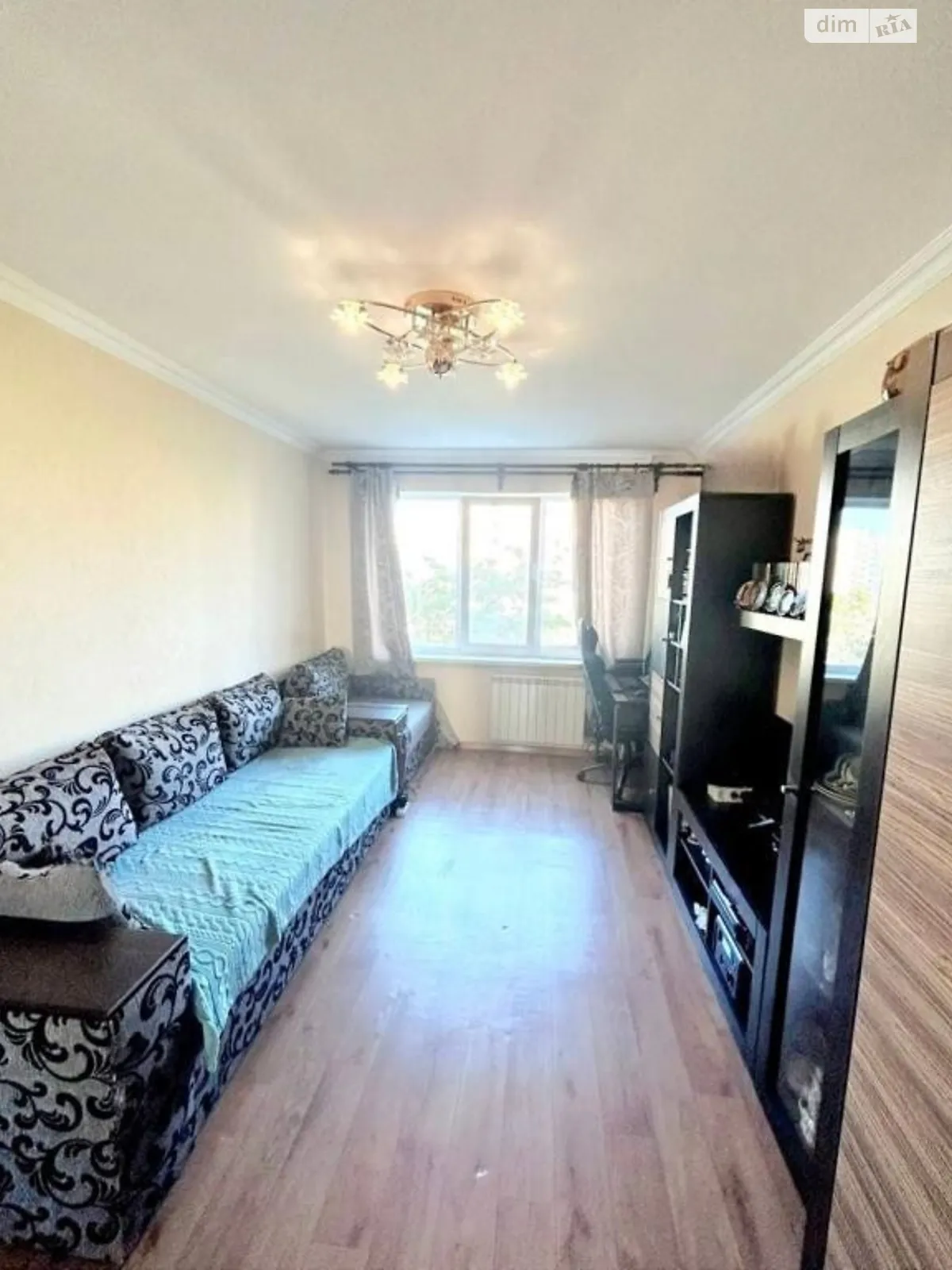 Продается 3-комнатная квартира 61 кв. м в Киеве, ул. Приречная, 17 - фото 1