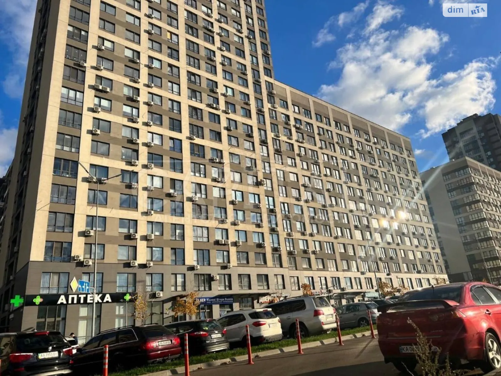 Продается офис 123 кв. м в бизнес-центре, цена: 153000 $