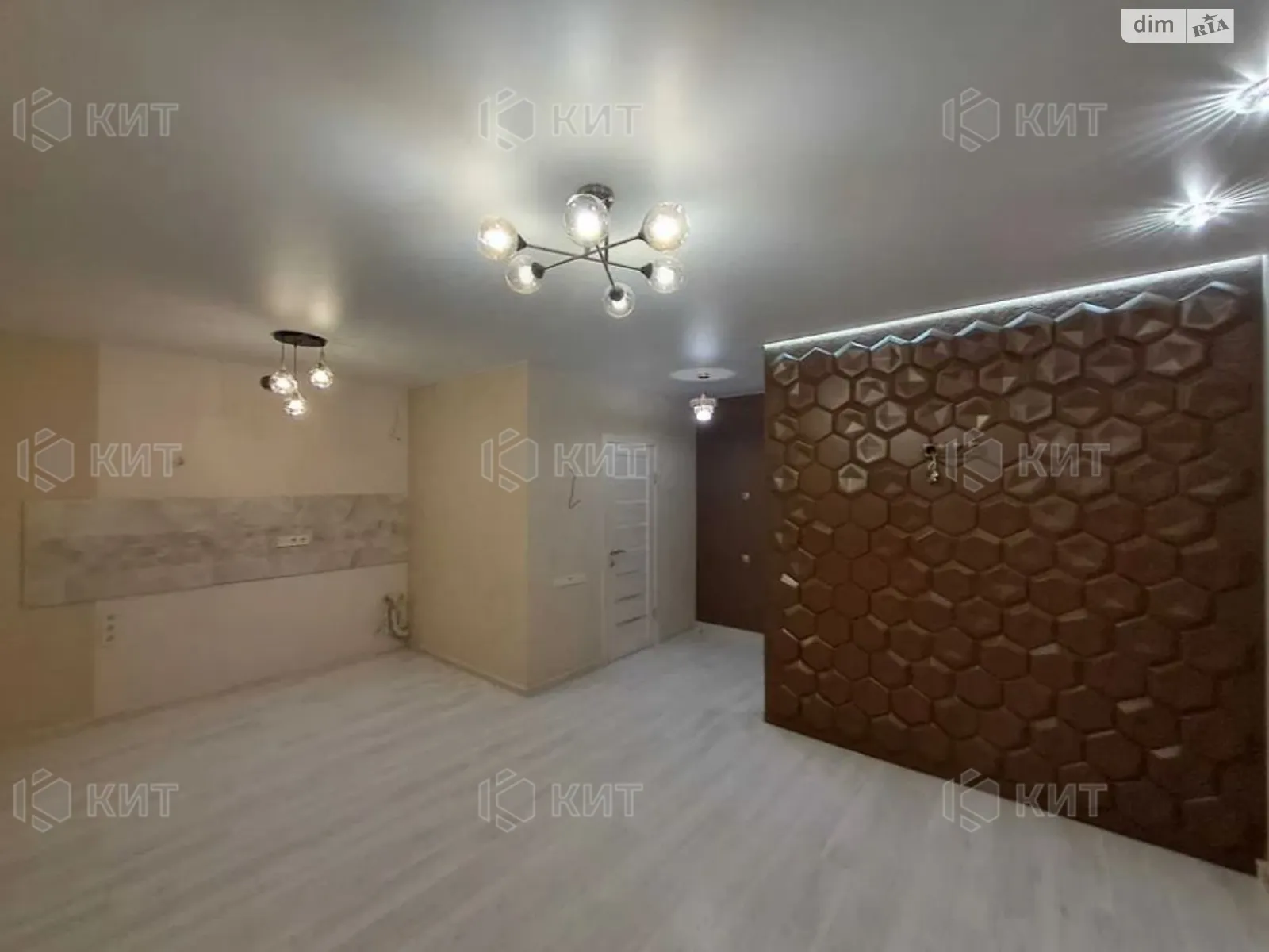 Продается 1-комнатная квартира 35 кв. м в Харькове, цена: 28000 $ - фото 1