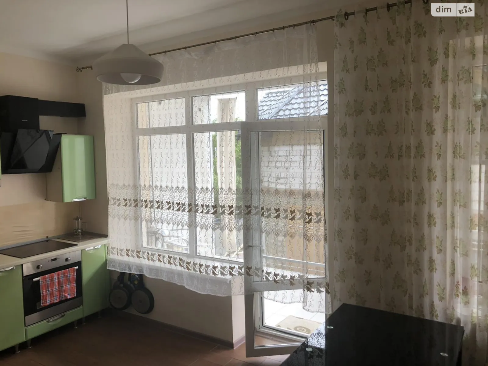 Продается 3-комнатная квартира 80 кв. м в Одессе, ул. Дача Ковалевского, 101А - фото 1