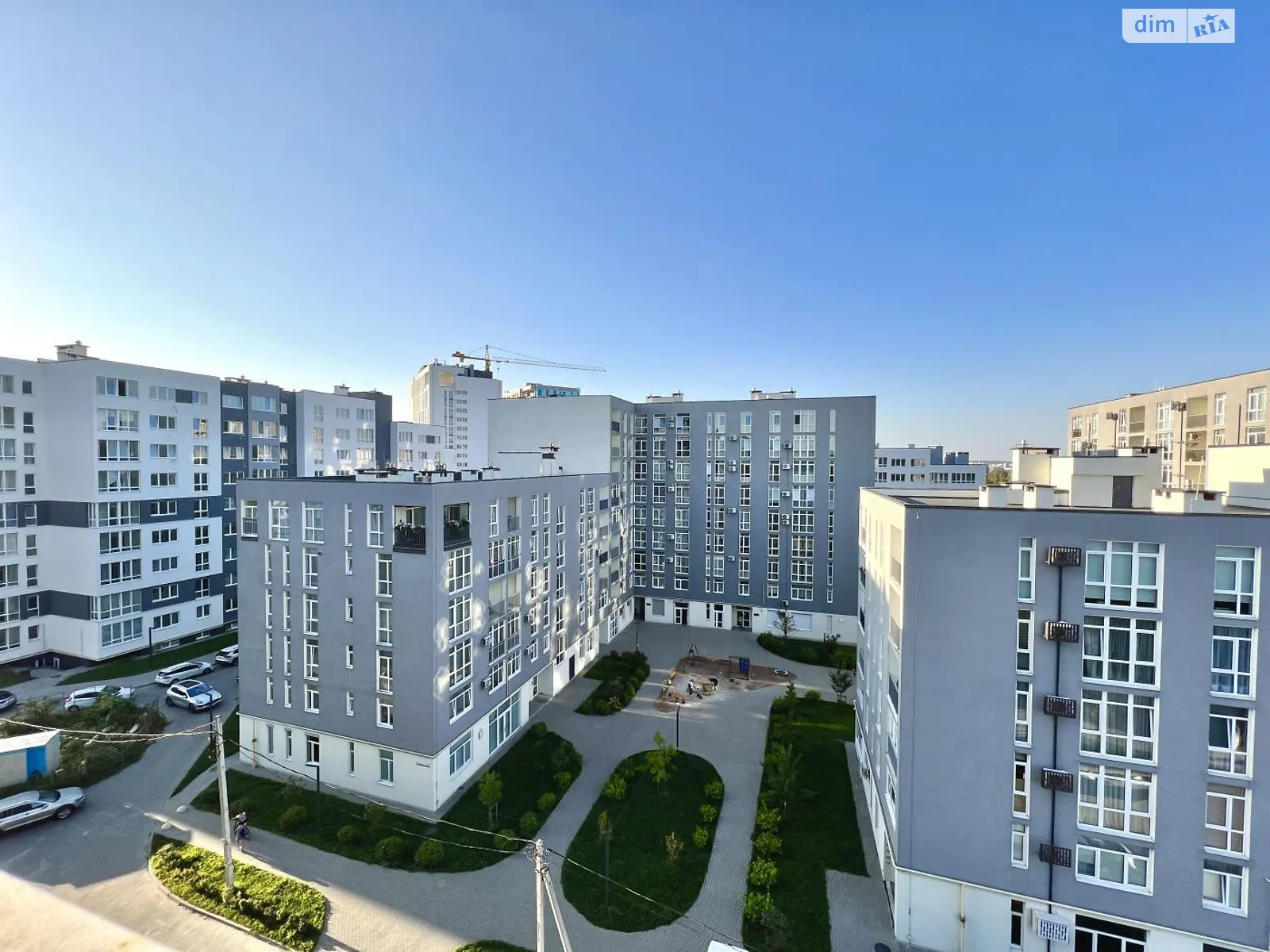 Продается 3-комнатная квартира 81 кв. м в Львове, ул. Владимира Янева, 19 - фото 1