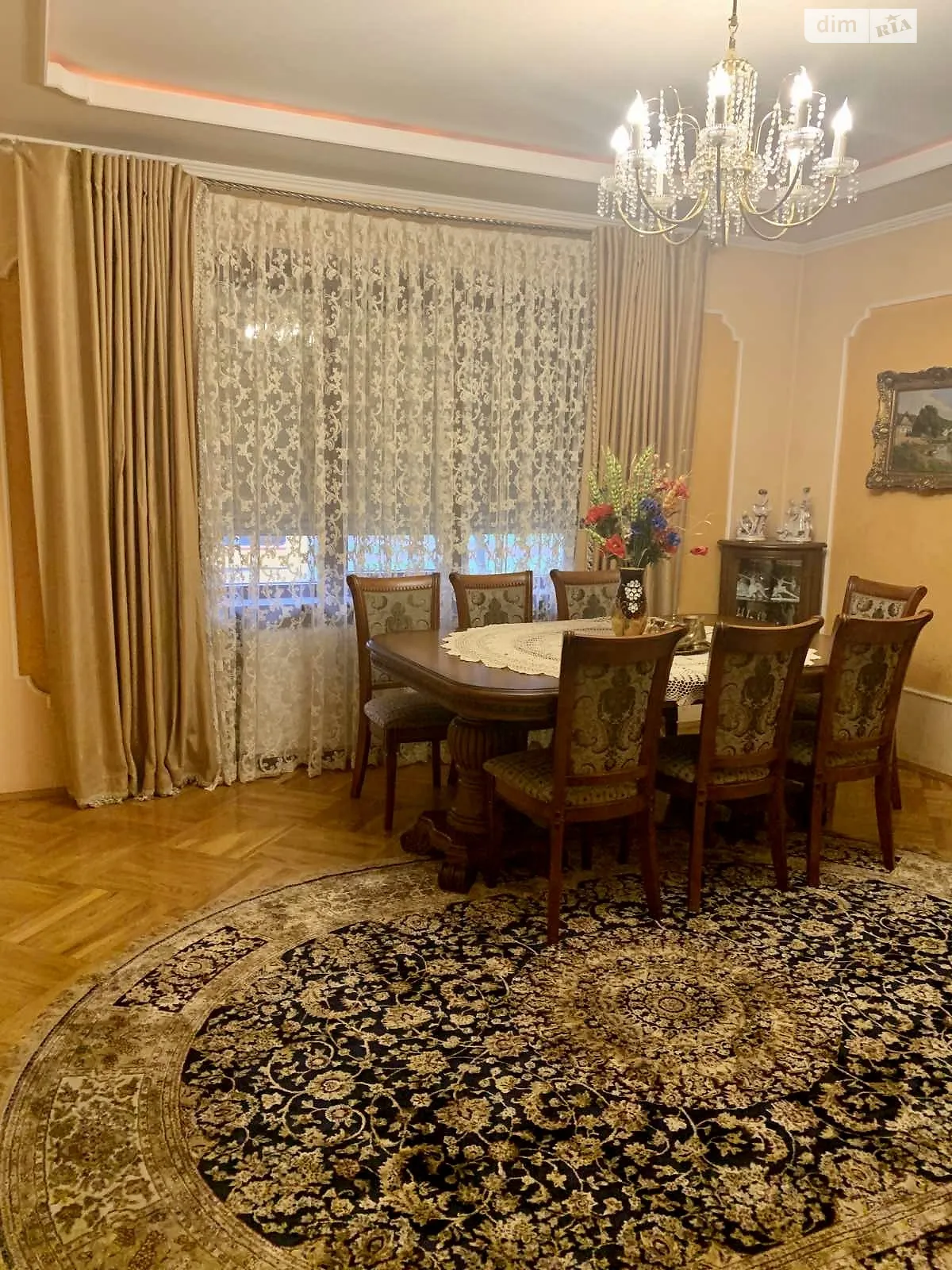 Продається будинок 2 поверховий 316 кв. м з каміном, цена: 180000 $