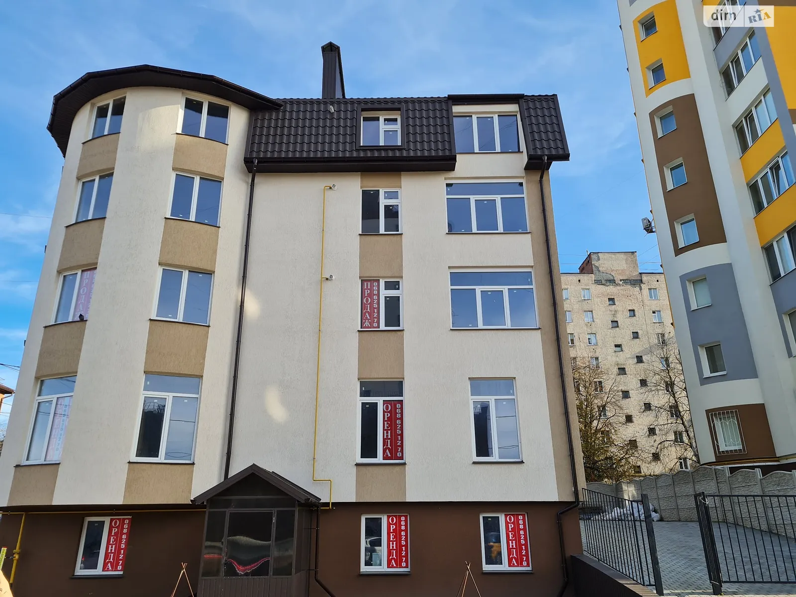 Продается 2-комнатная квартира 98 кв. м в Хмельницком, цена: 77000 $