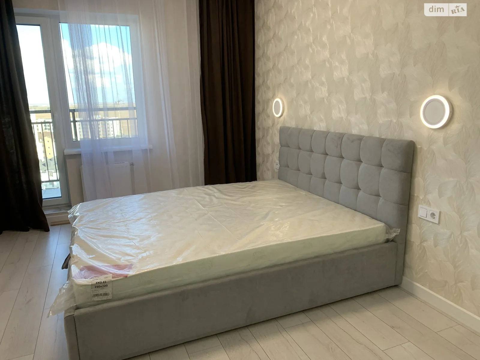 Продается 1-комнатная квартира 39 кв. м в Одессе, ул. Академика Сахарова