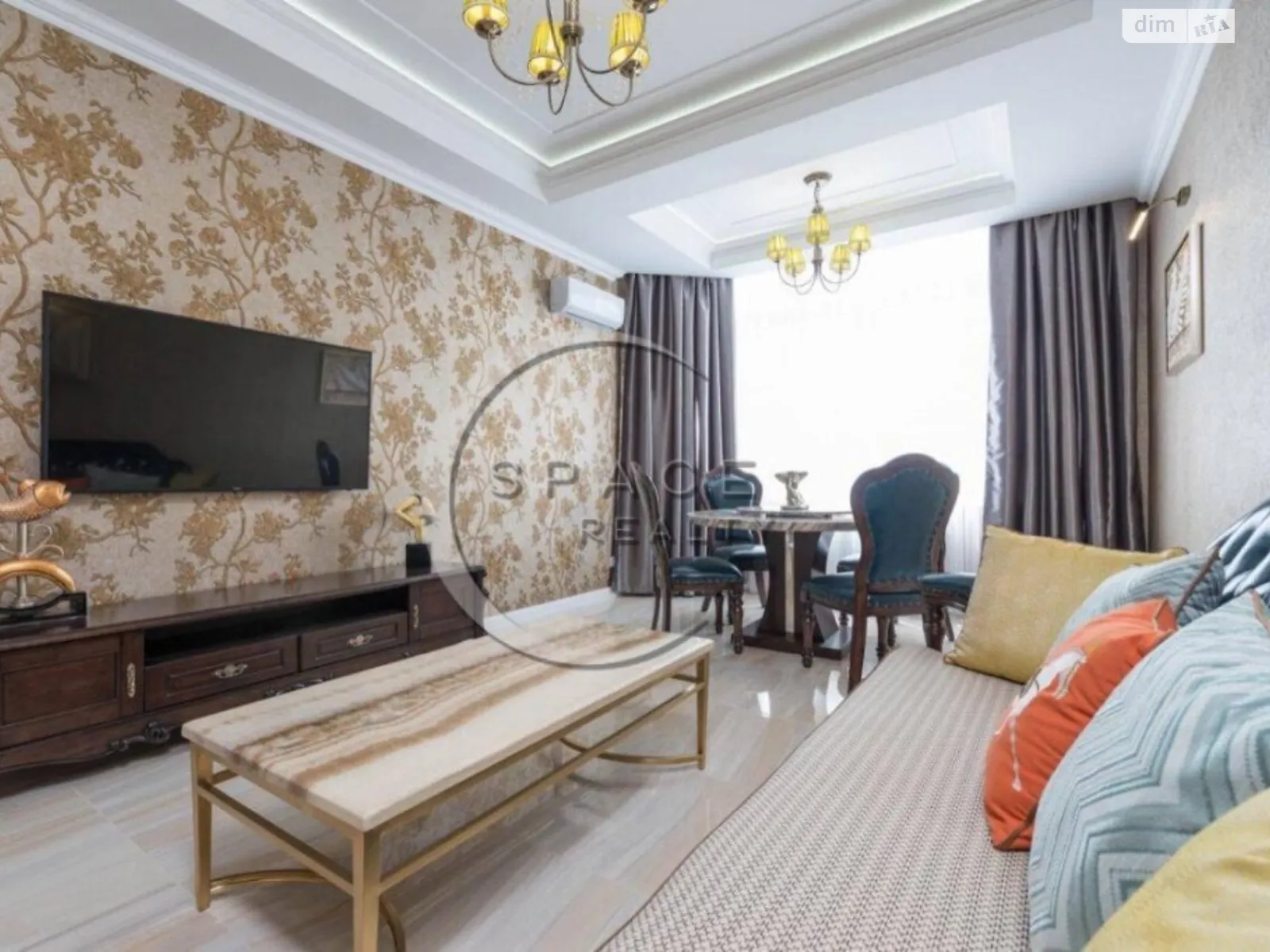 Продается 2-комнатная квартира 55 кв. м в Киеве, ул. Коновальца Евгения, 34 - фото 1