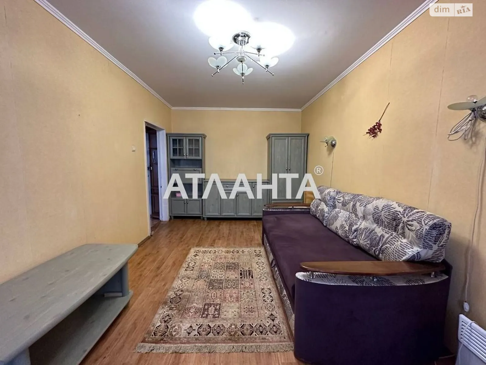 Продается 1-комнатная квартира 42 кв. м в Киеве, ул. Петра Панча, 11Б