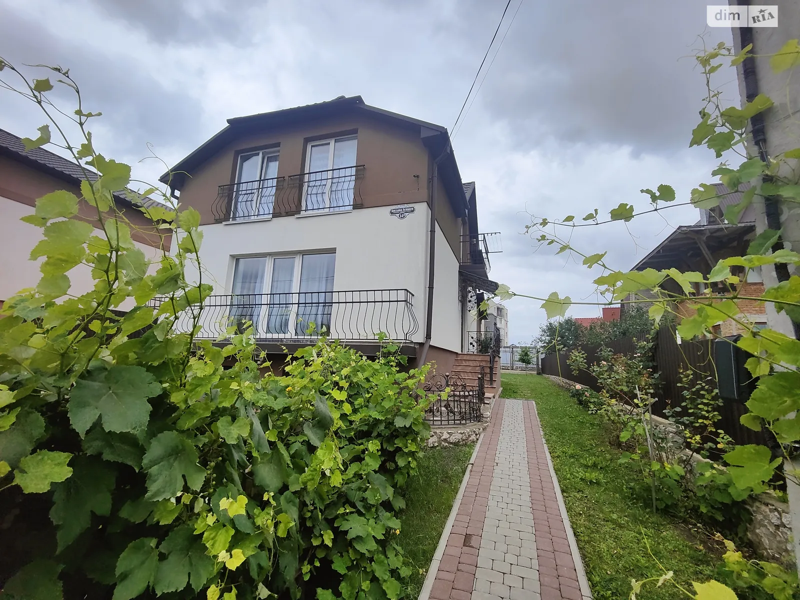 Продається будинок 2 поверховий 150 кв. м з мансардою, цена: 150000 $ - фото 1