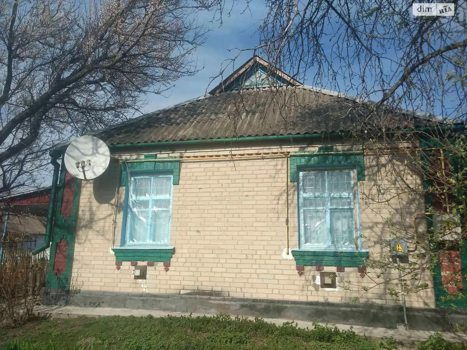 Продається одноповерховий будинок 66 кв. м з каміном, цена: 9000 $