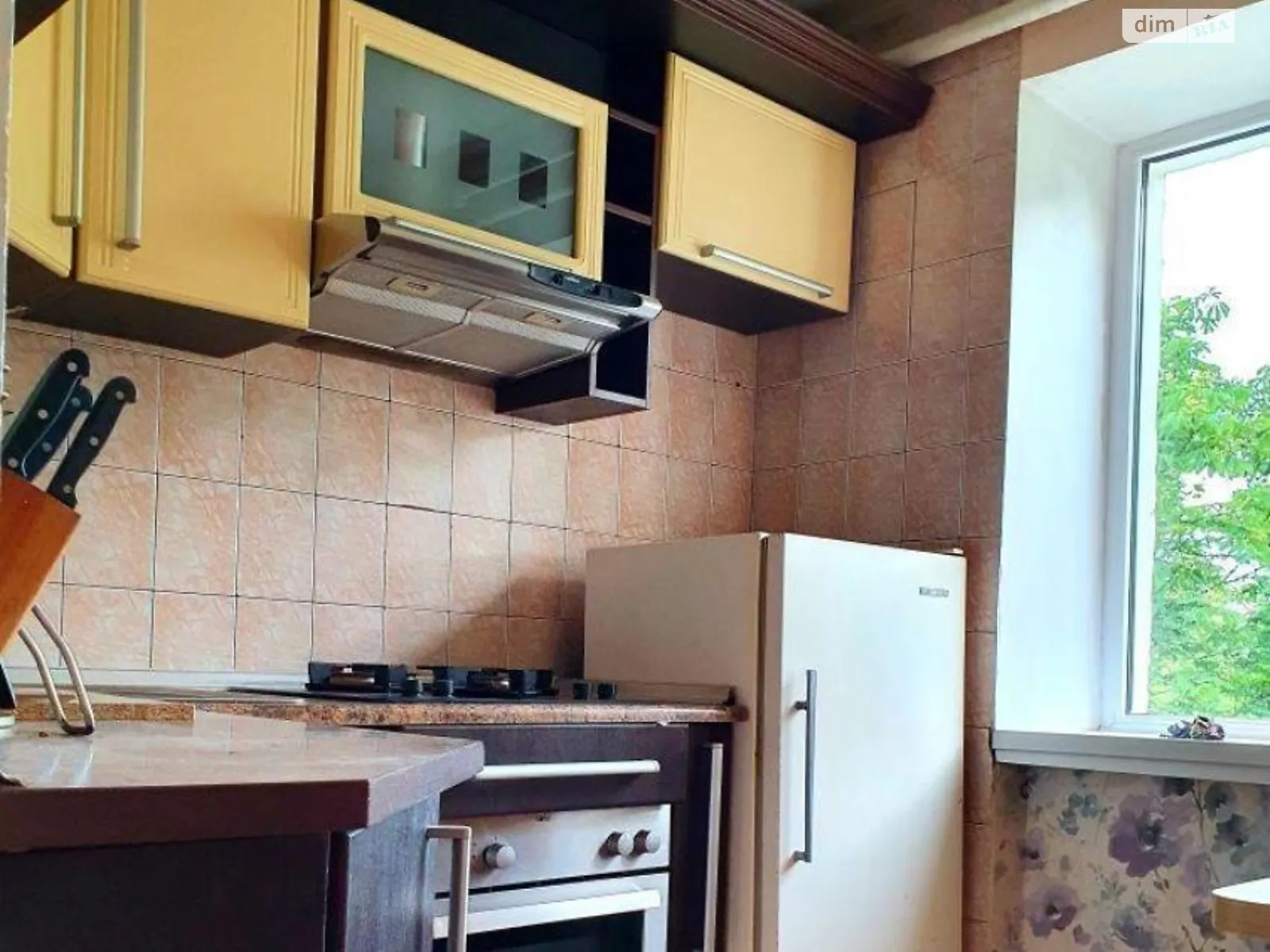 Продается 2-комнатная квартира 45 кв. м в Харькове, ул. Сергея Есенина, 16 - фото 1