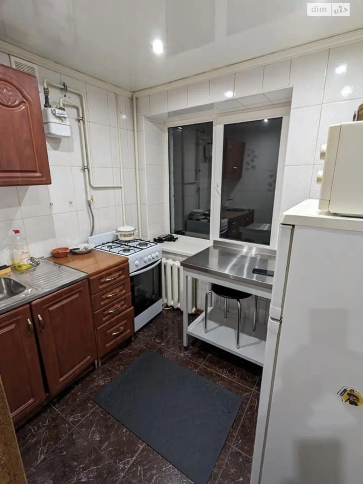 Продается 1-комнатная квартира 27 кв. м в Черновцах, цена: 33000 $