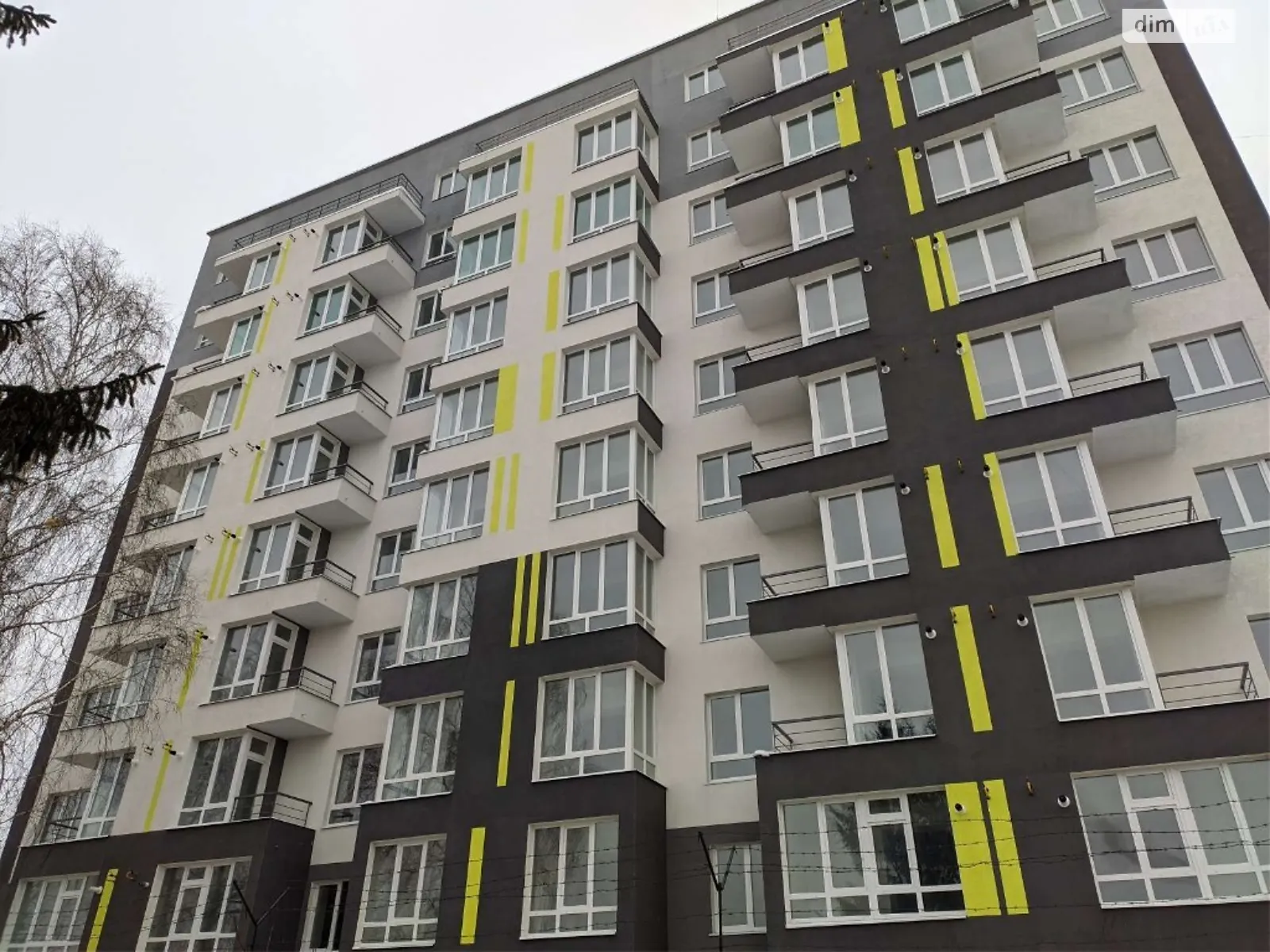 Продается 2-комнатная квартира 67 кв. м в Хмельницком, ул. Гетмана Мазепы(Красовского Маршала), 1