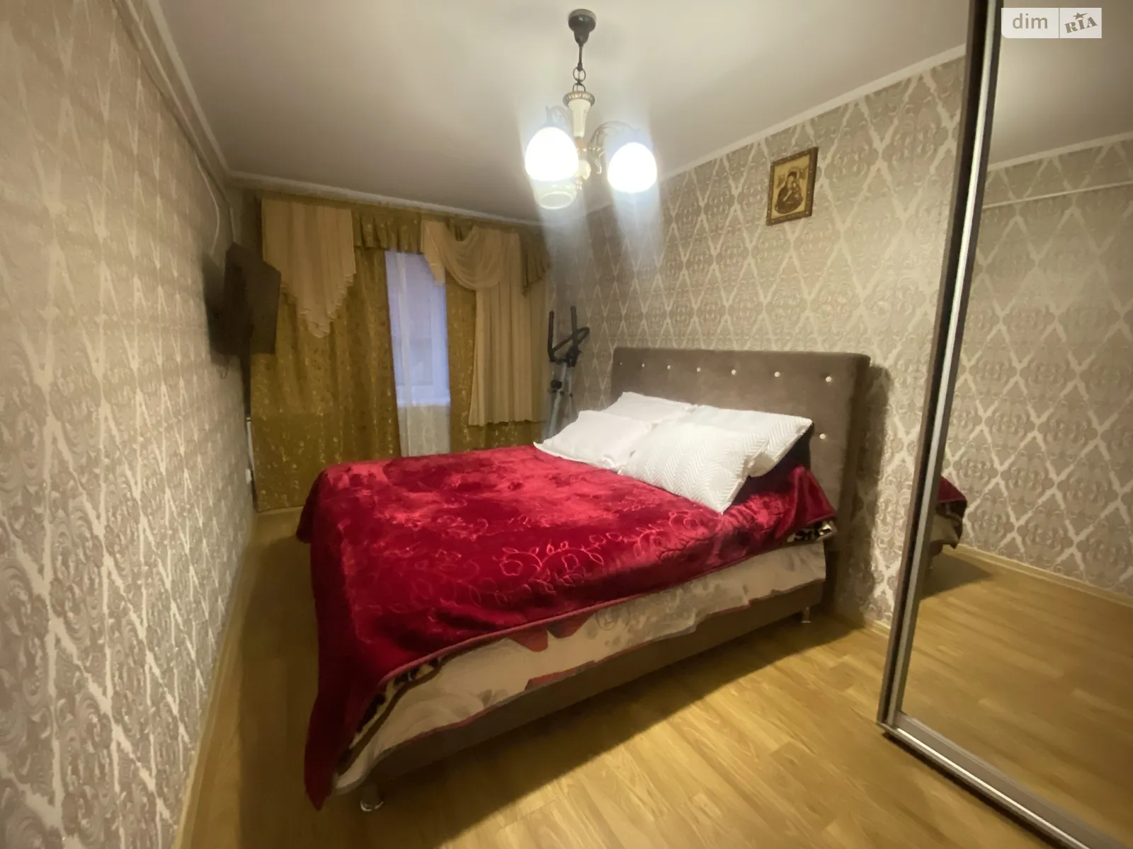 Продается 3-комнатная квартира 59.8 кв. м в Никитинцах, цена: 33000 $