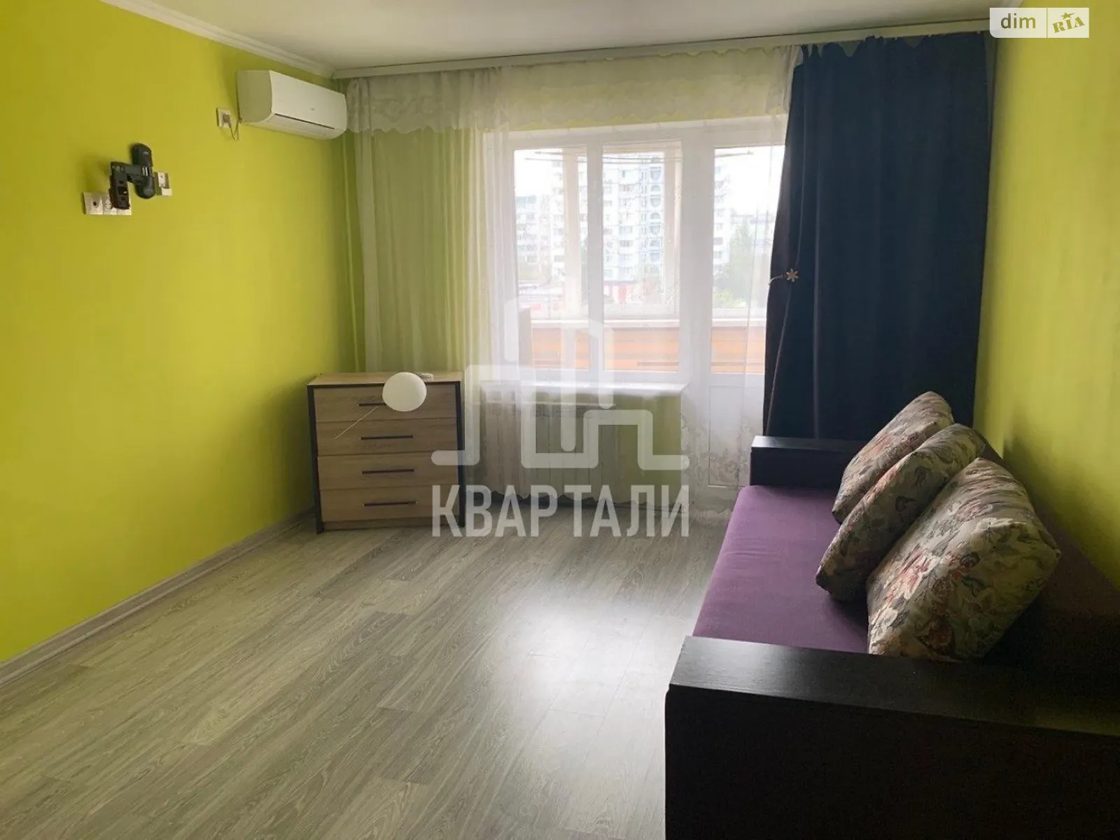 Продается 1-комнатная квартира 38 кв. м в Киеве, просп. Оболонский, 34Г - фото 1