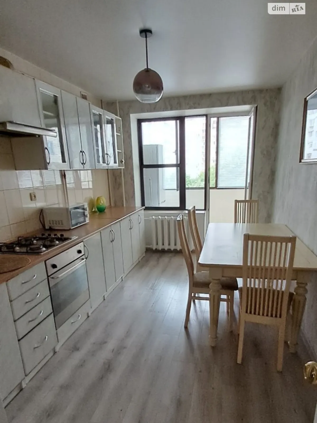 Продается 3-комнатная квартира 96 кв. м в Одессе, цена: 100000 $